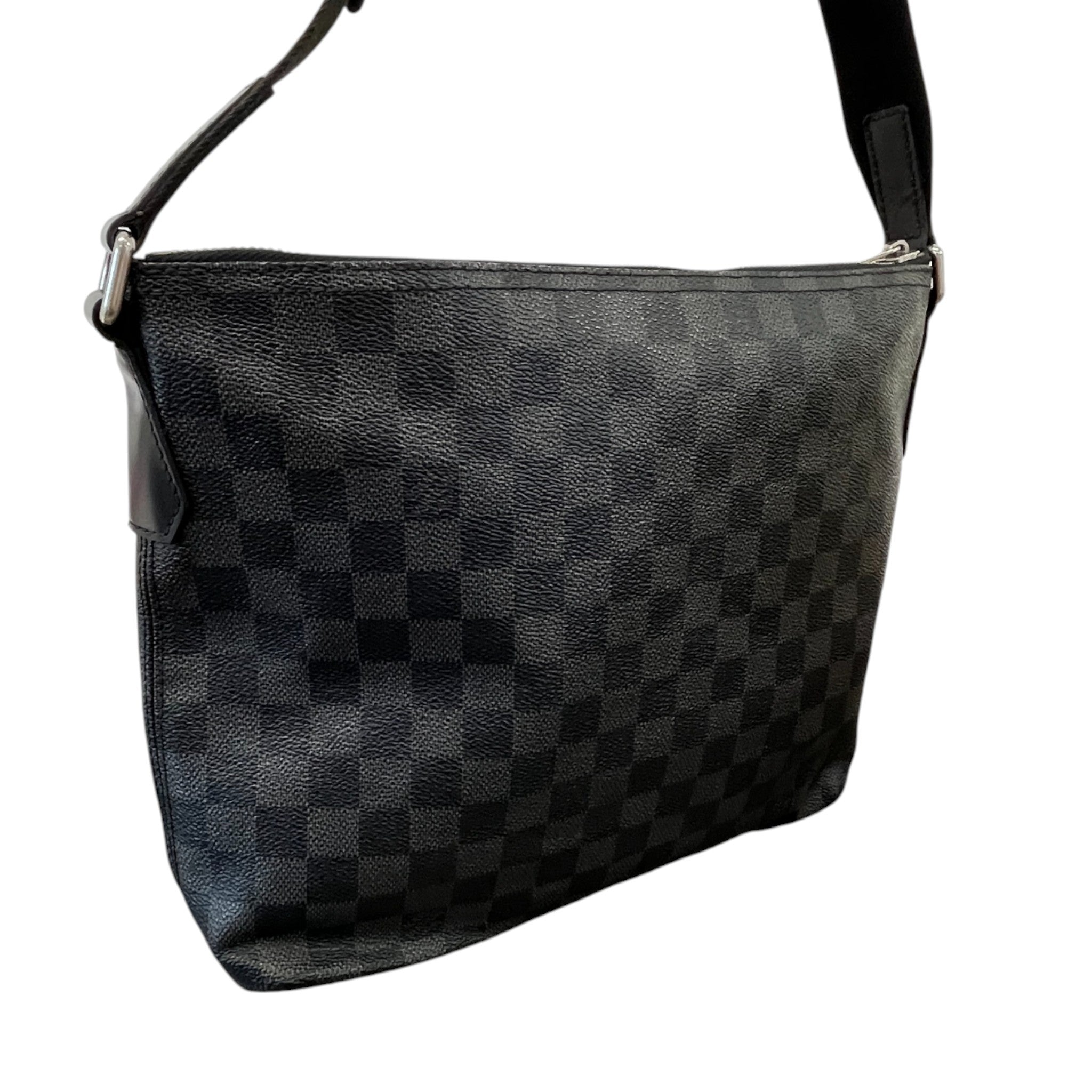 Men's Damier Graphite Mick Pm Messenger Bag Black