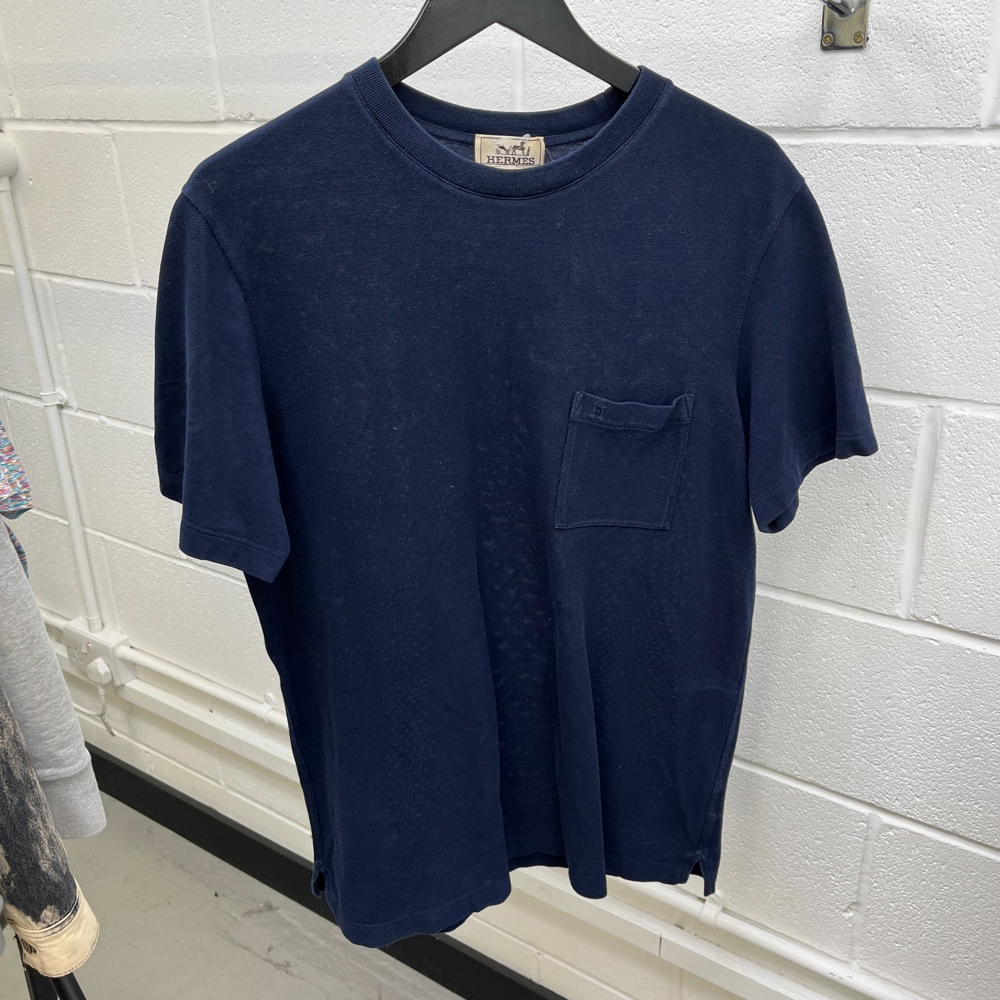 Men's Embroidered Logo T-Shirt Navy Size L