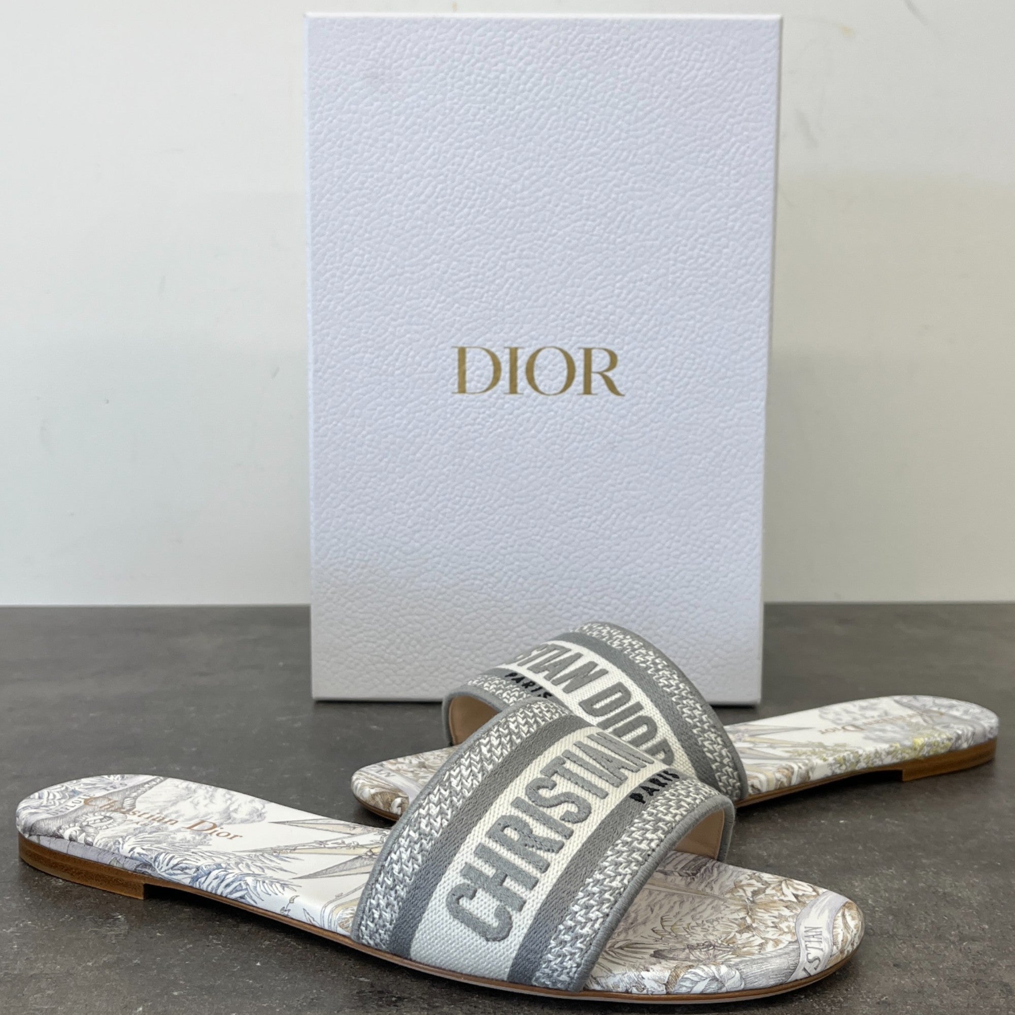 Women's Dway Slides Grey Size EU 41 / UK 8