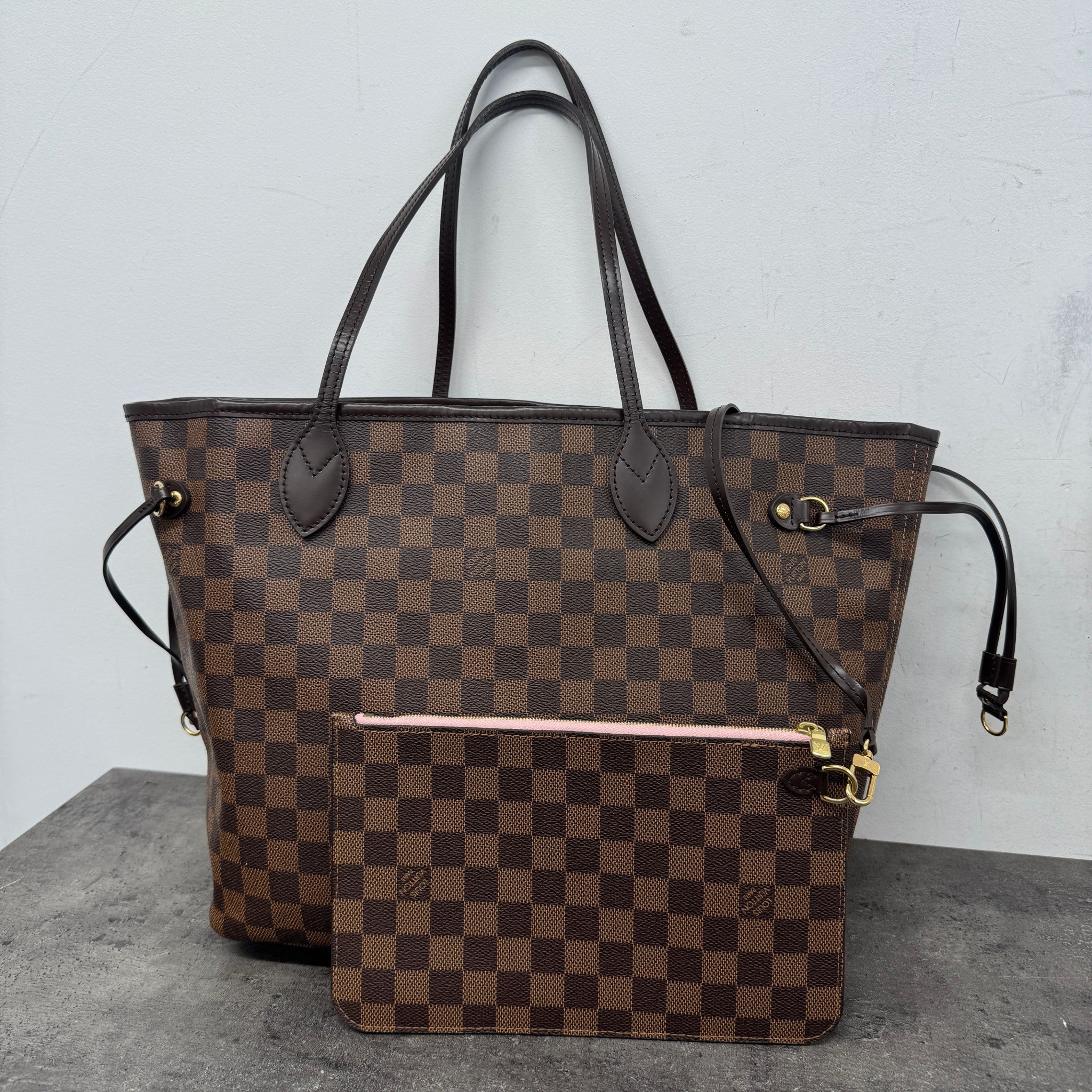 Women's Damier Ebene Neverfull Mm Bag Brown