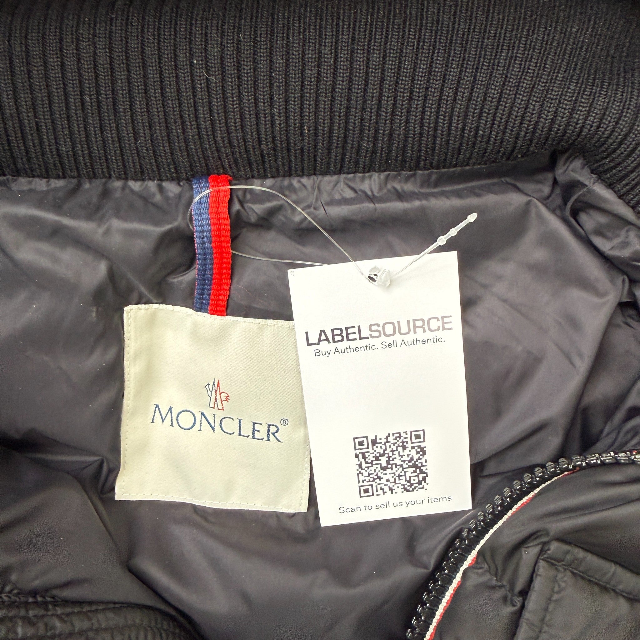 Men's Demar Down Jacket Black Size 4 / XL