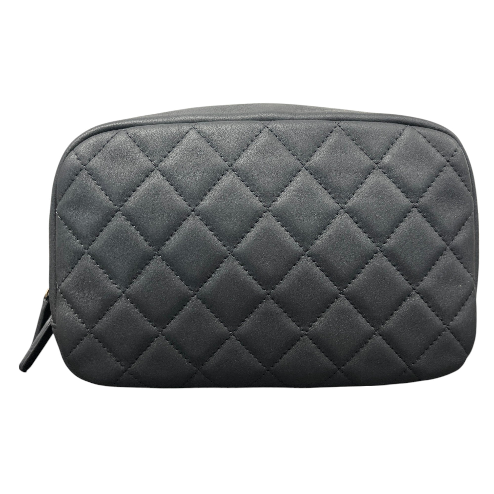 Women's Cc Logo Quilted Toiletry Bag Charcoal