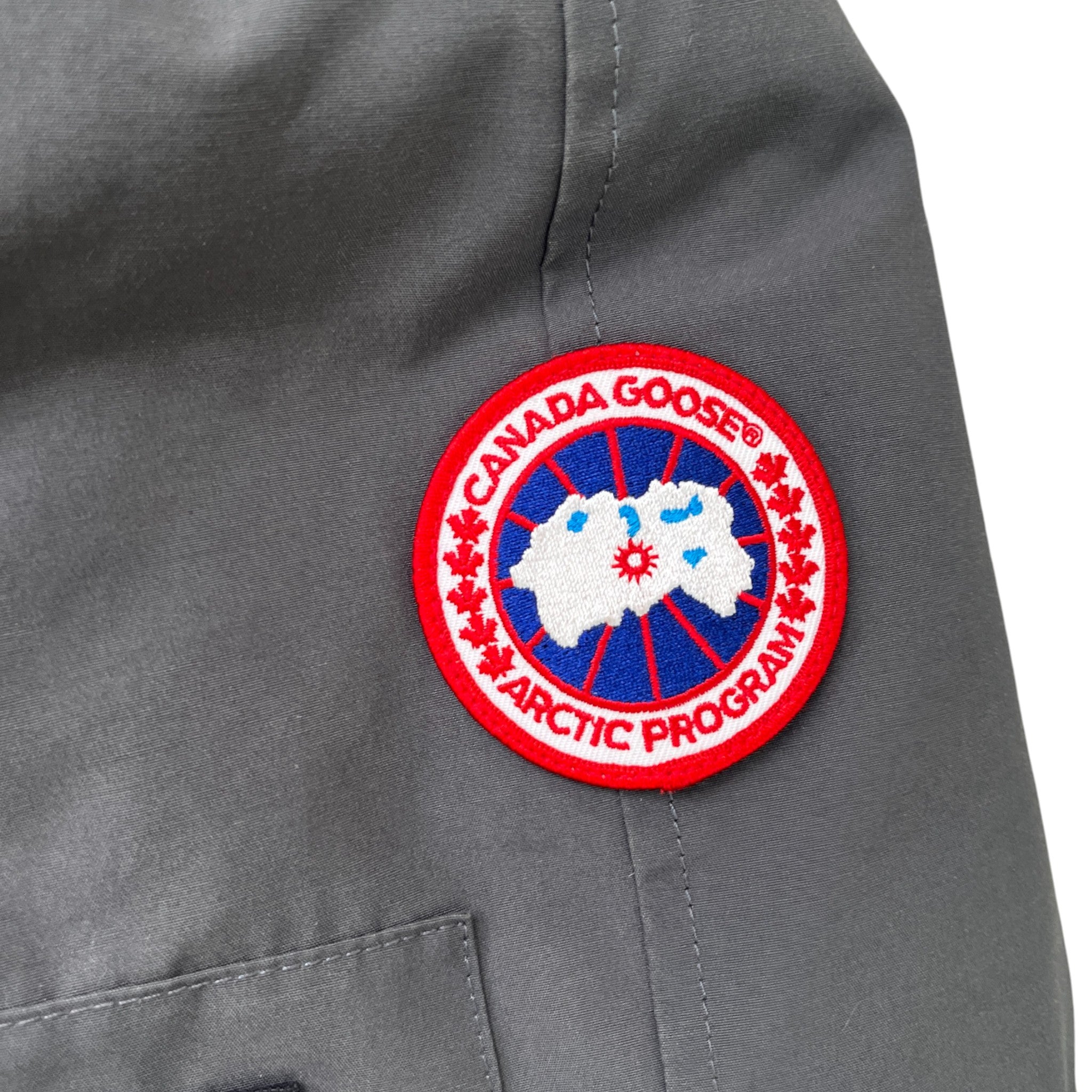 Men's Chilliwack Bomber Down Jacket Grey Size M