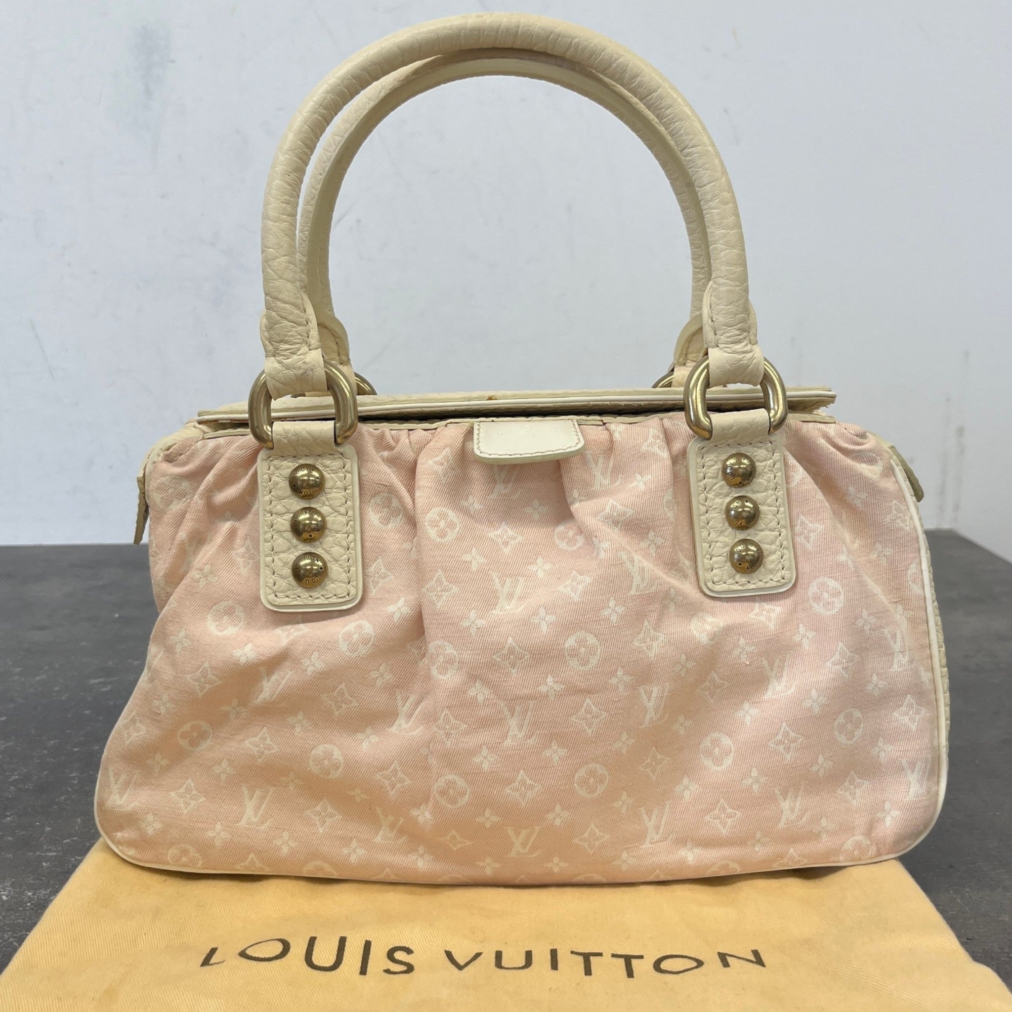 Women's Neo Cabby Mm Handbag Pink