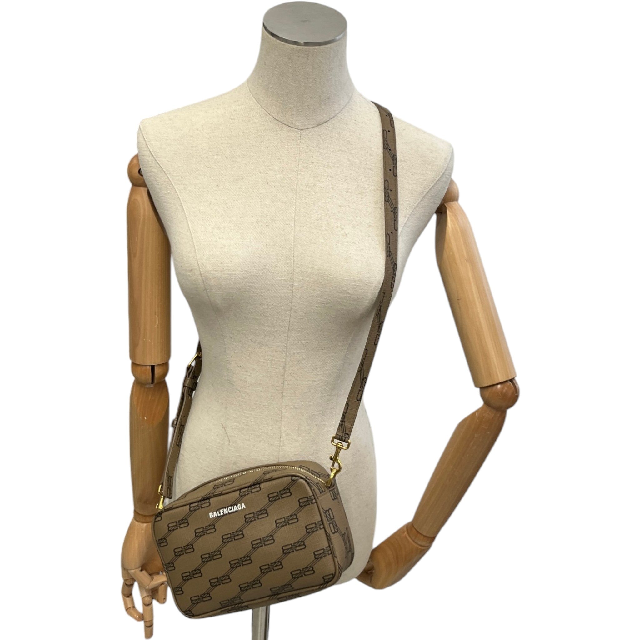 Women's Bb Mode Logo Bag Beige