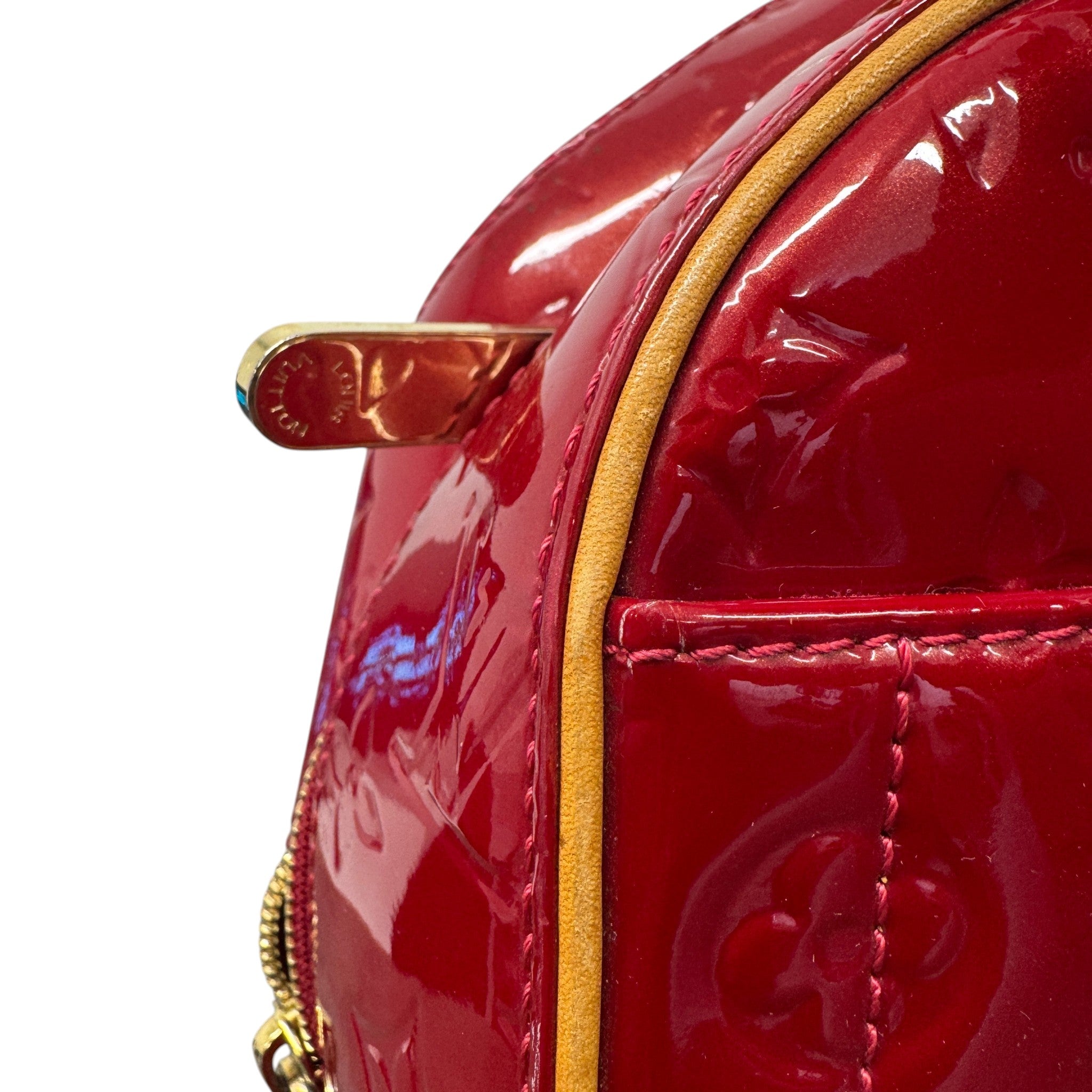 Women's Pomme D'Amour Vernis Summit Handbag Red