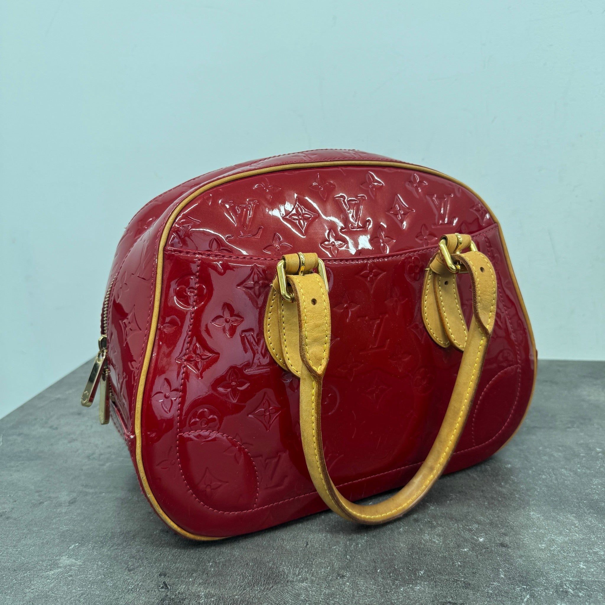 Women's Pomme D'Amour Vernis Summit Handbag Red