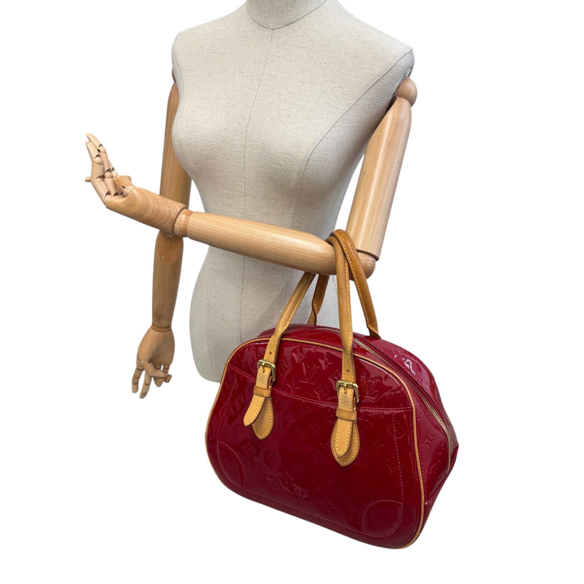 Women's Pomme D'Amour Vernis Summit Handbag Red