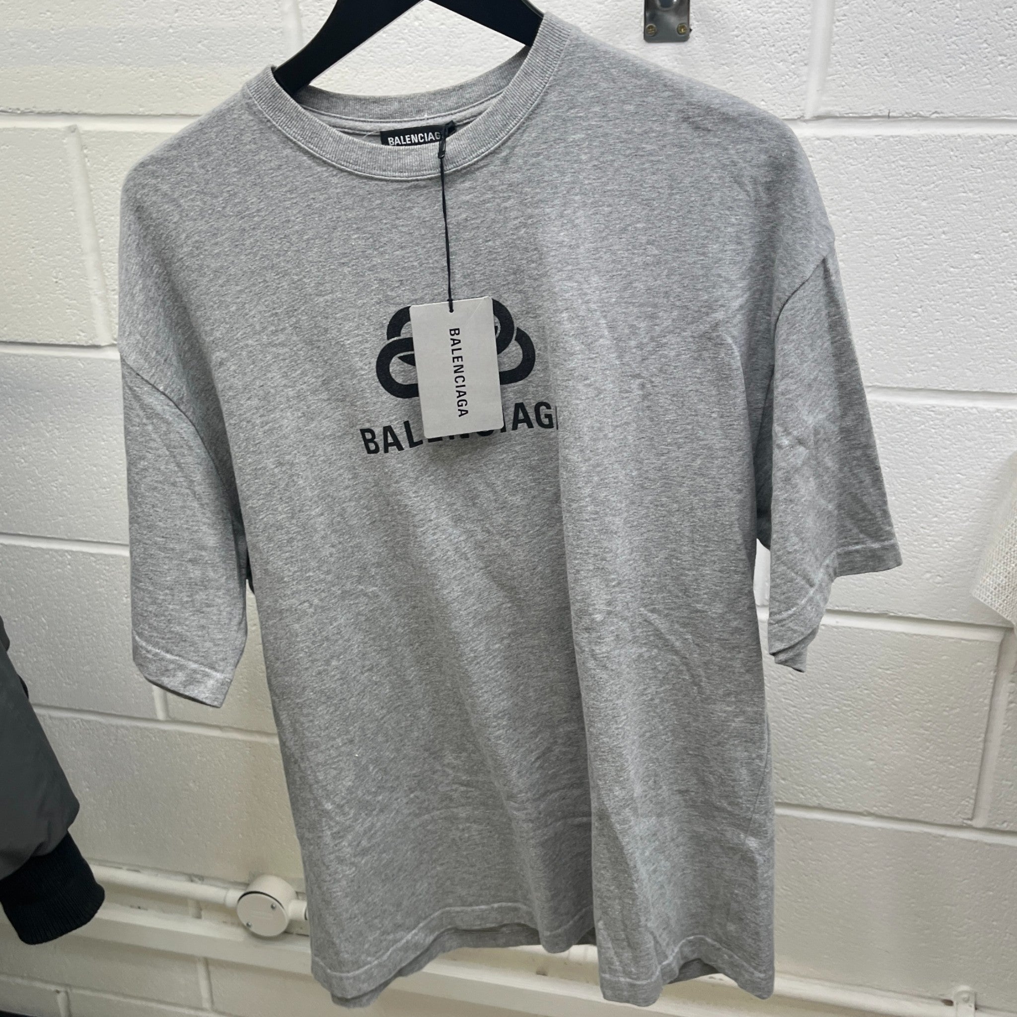 Men's Bb Mode Logo T-Shirt Grey Size L