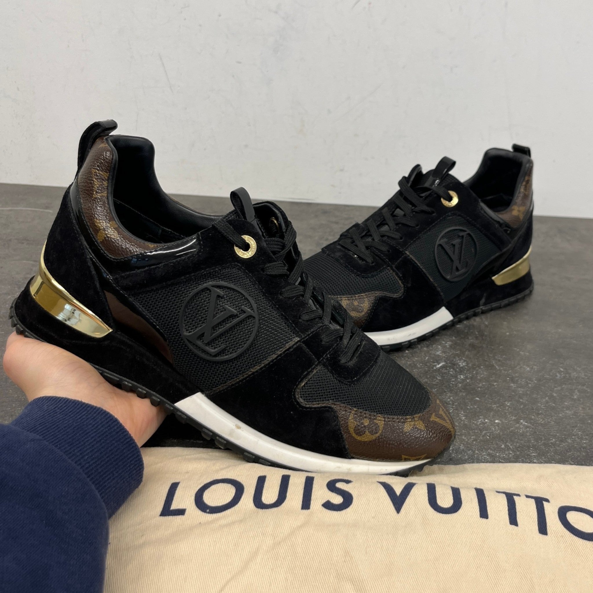 Women's Run Away Low Trainers Black Size EU 39 / UK 6