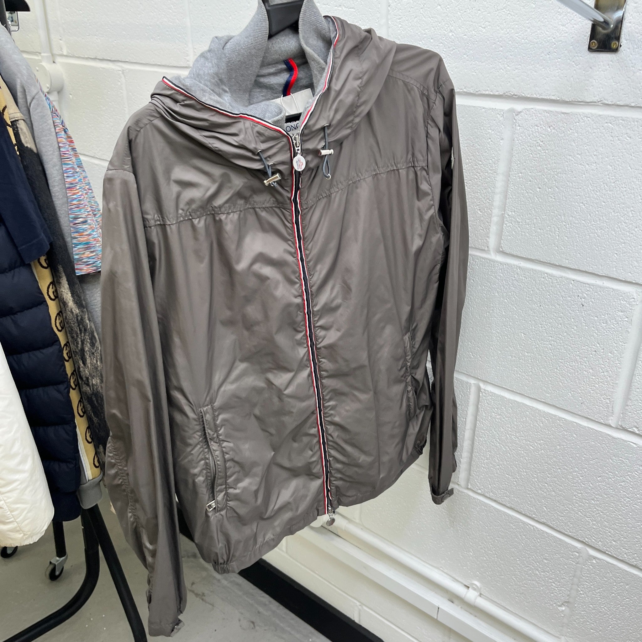 Men's Urville Jacket Grey Size 4 / XL