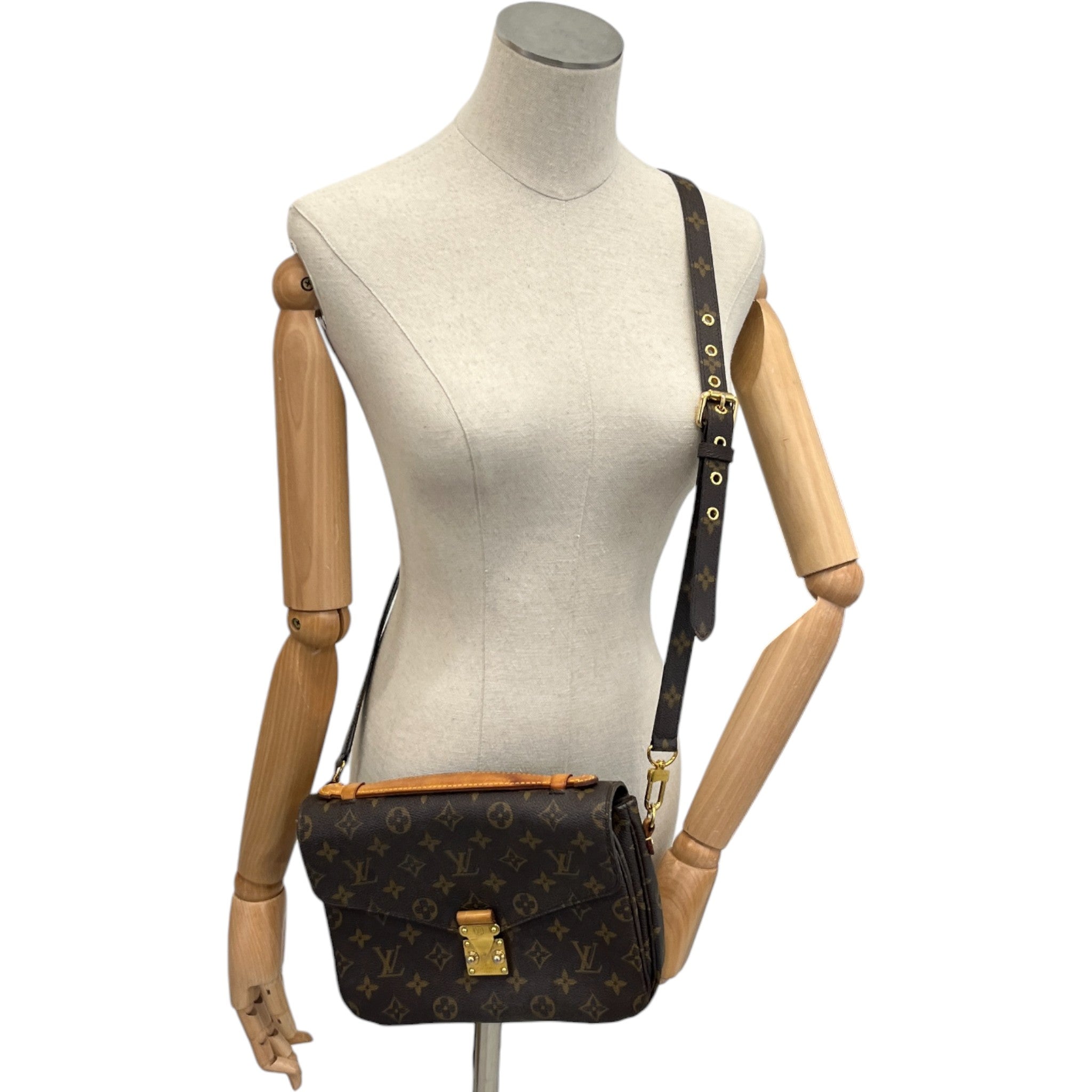 Women's Monogram Pochette Métis Handbag Brown