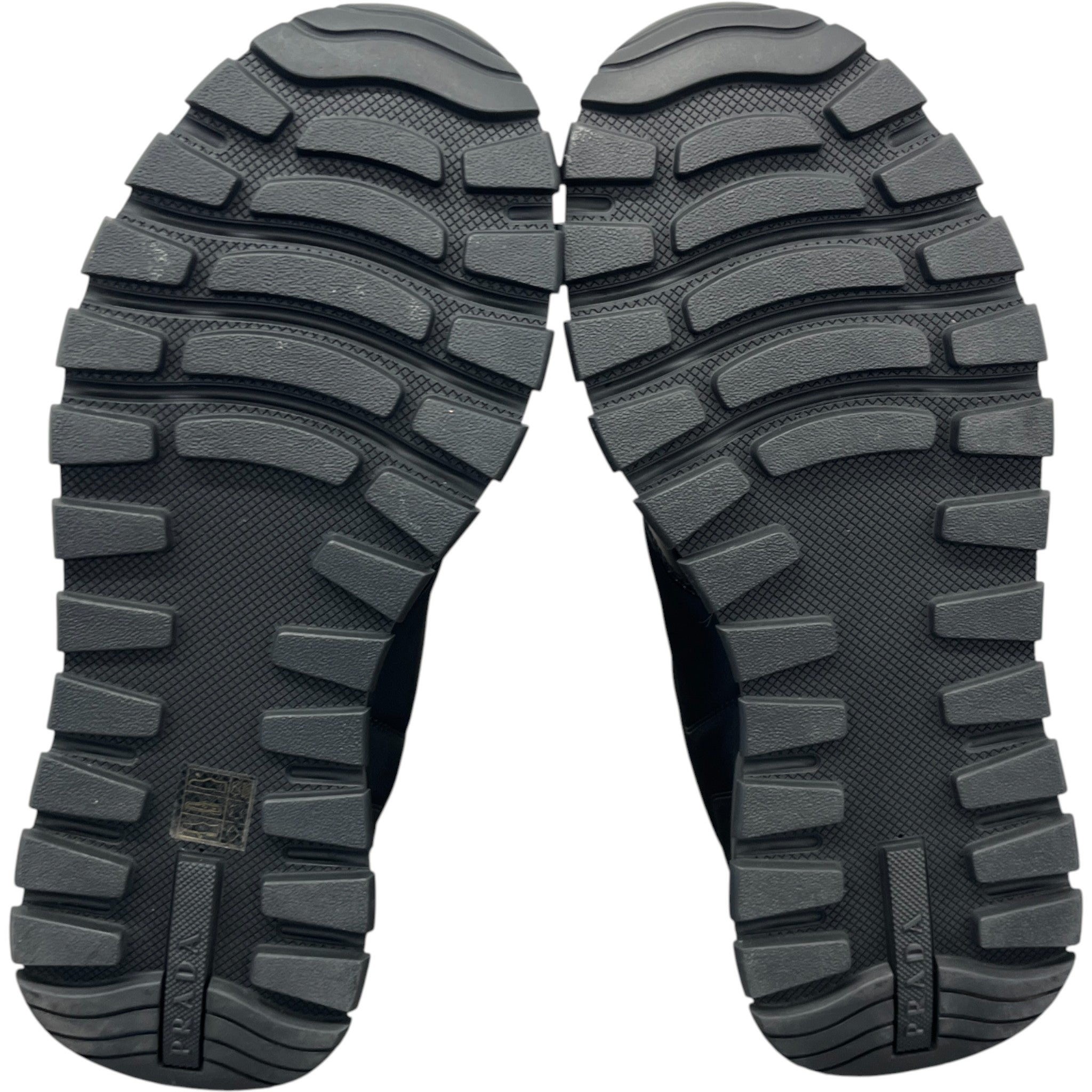 Men's Prax 01 Re-Nylon Low Trainers Black Size EU 41.5 / UK 7.5