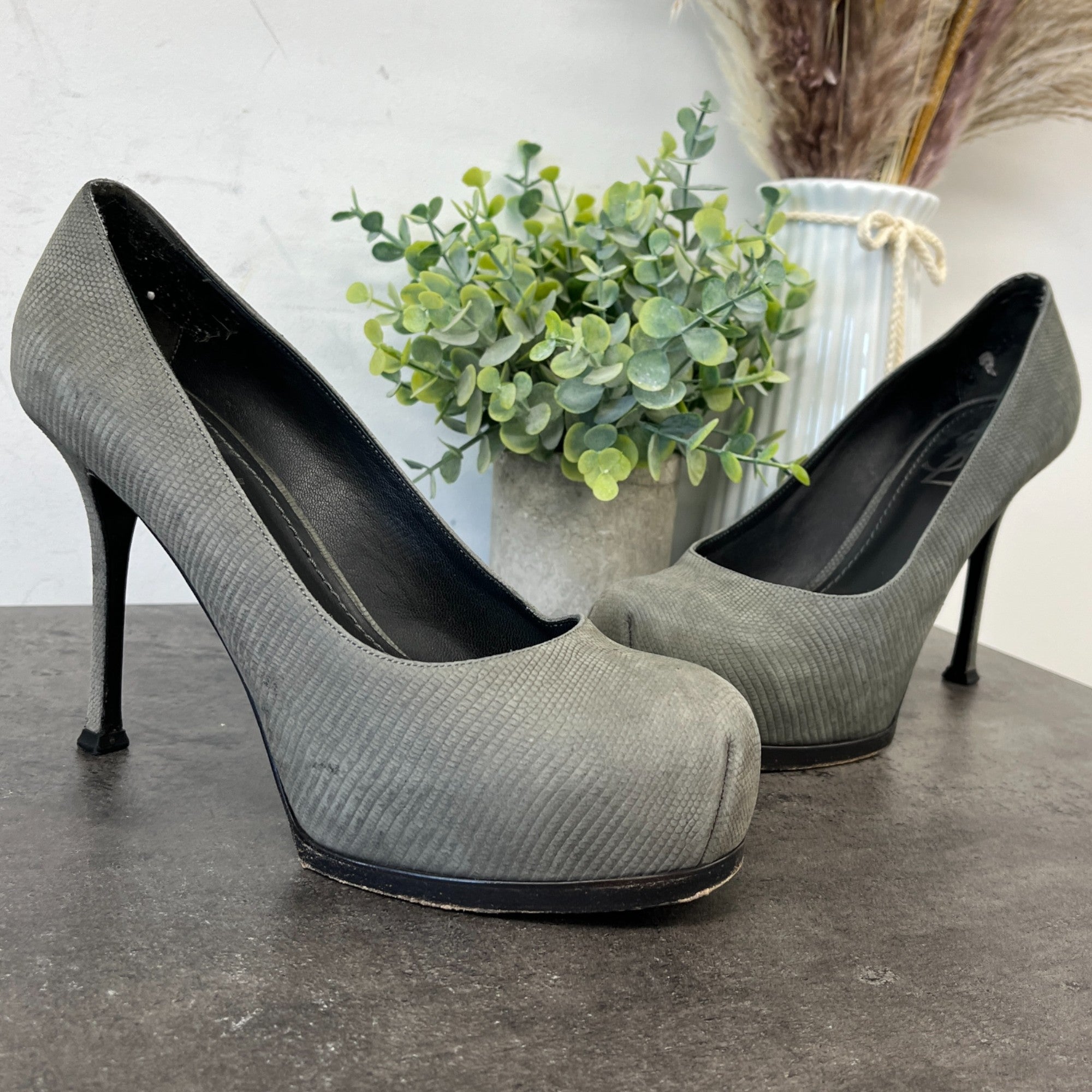 Women's Tribtoo Heels Grey Size EU 38 / UK 5