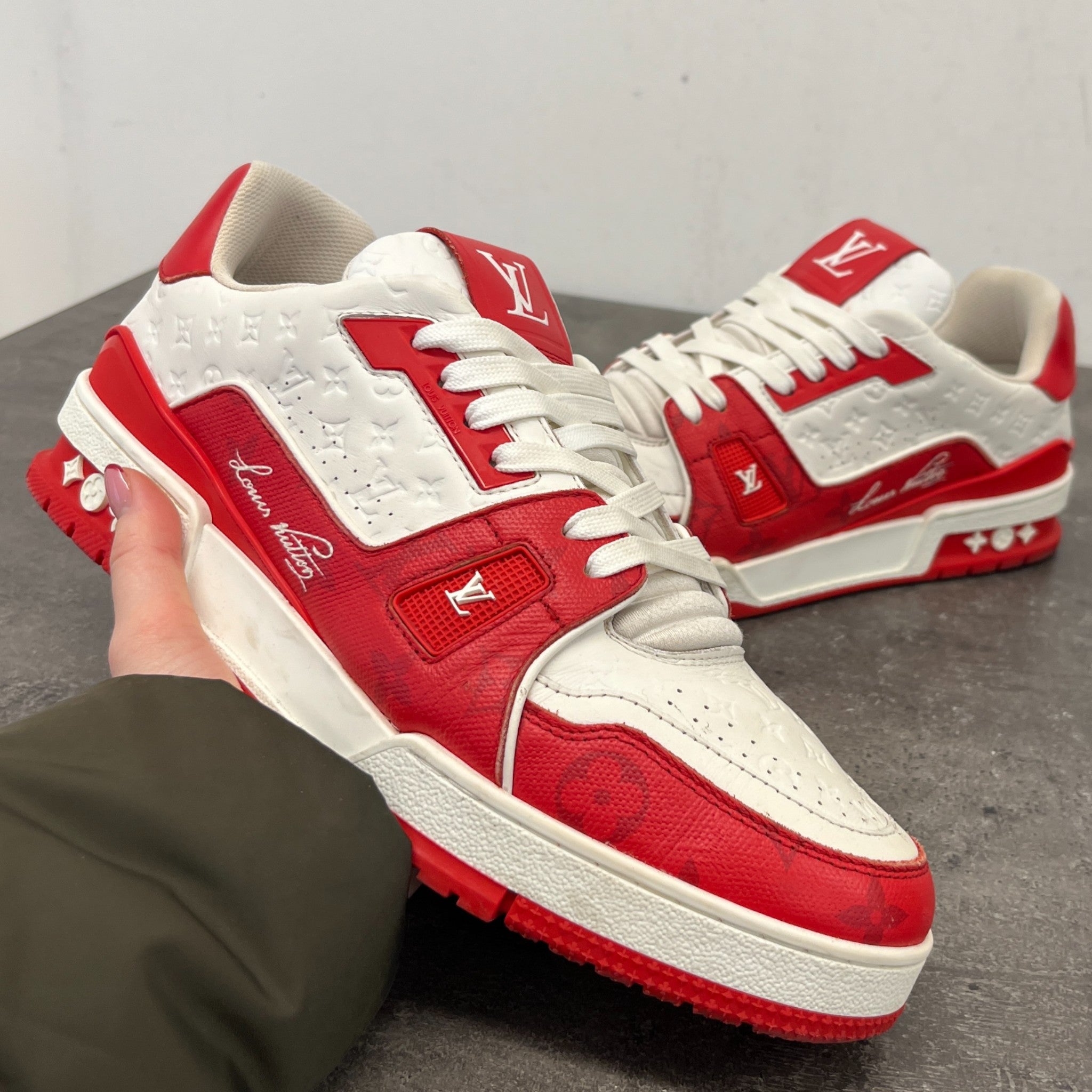 Men's Lv Low Trainers Red Size EU 42 / UK 8