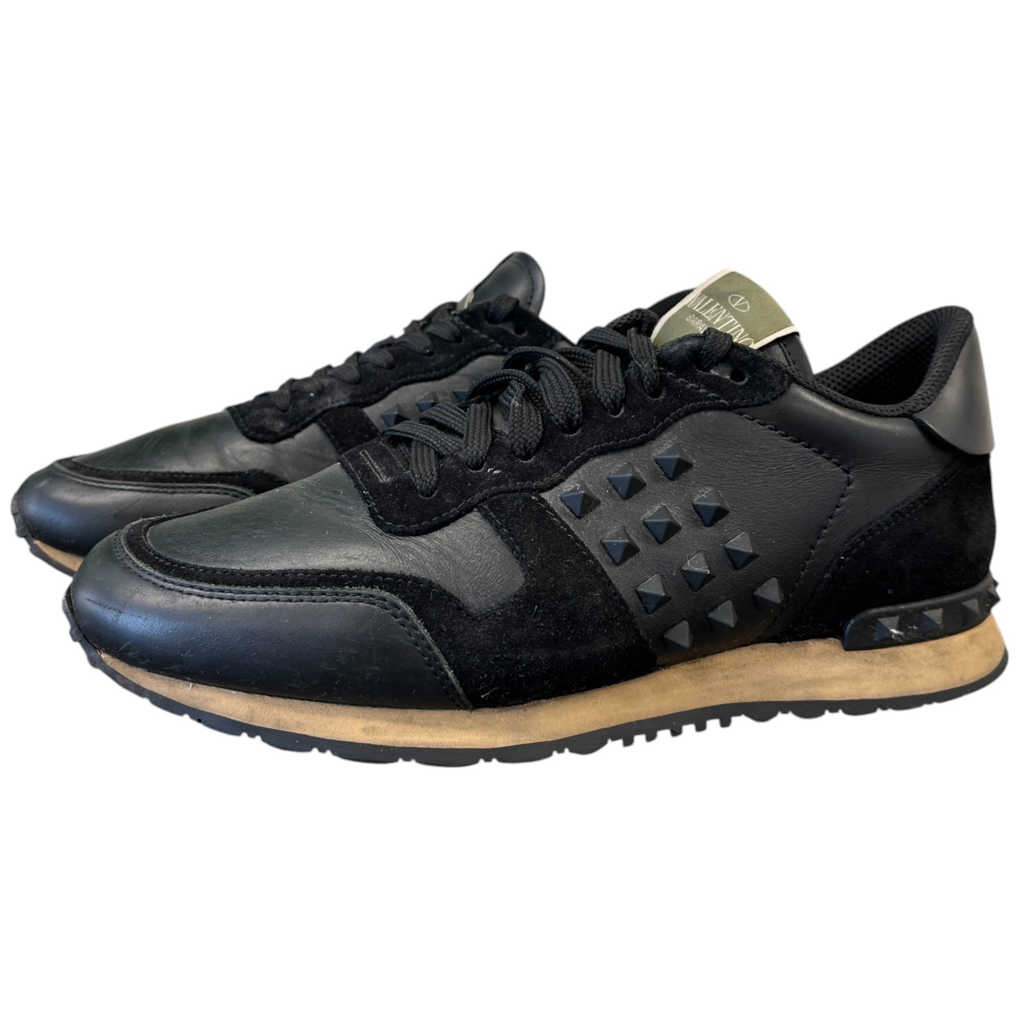 Men's Rockstud Low Trainers Black Size EU 40 / UK 6