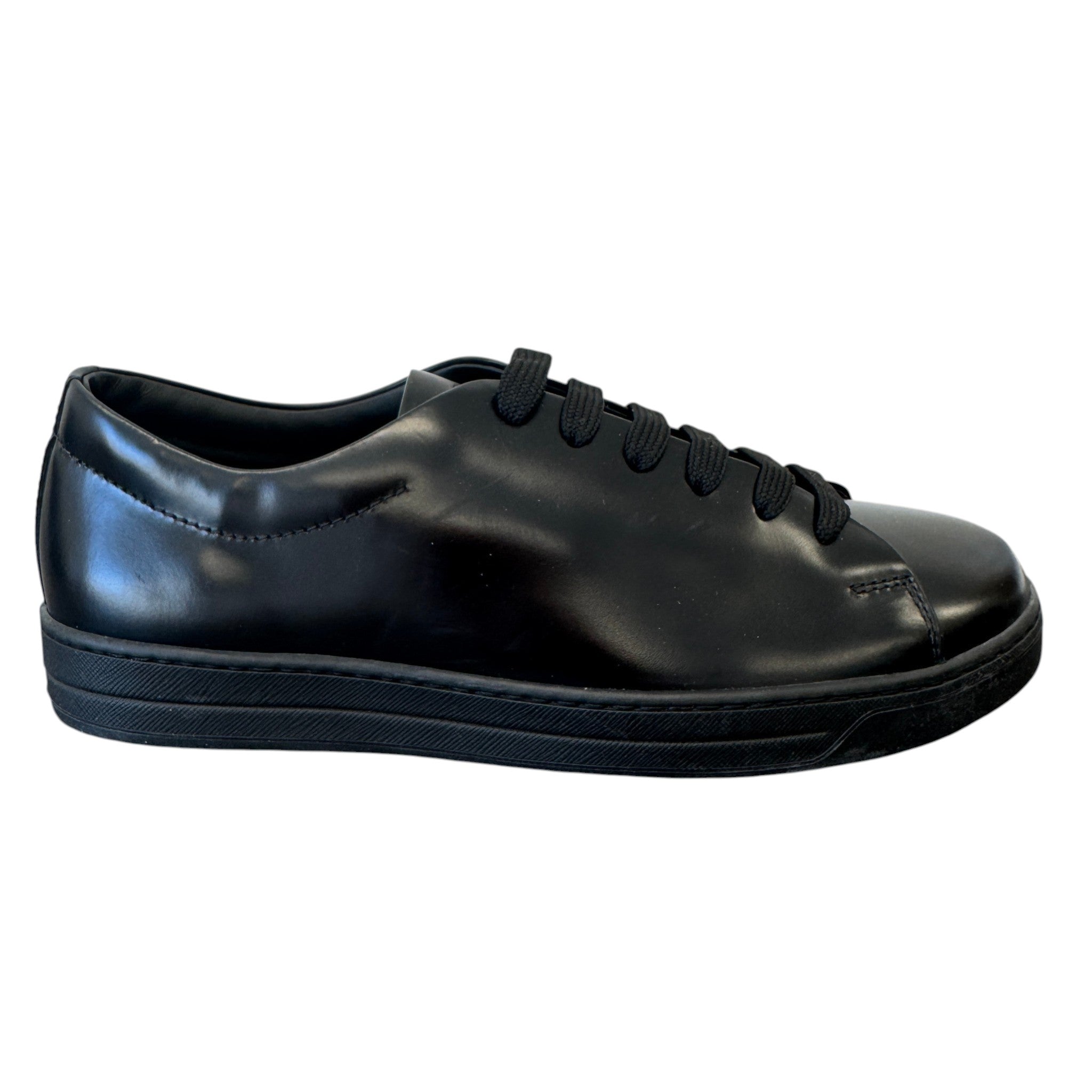 Men's Downtown Low Trainers Black Size EU 39 / UK 5