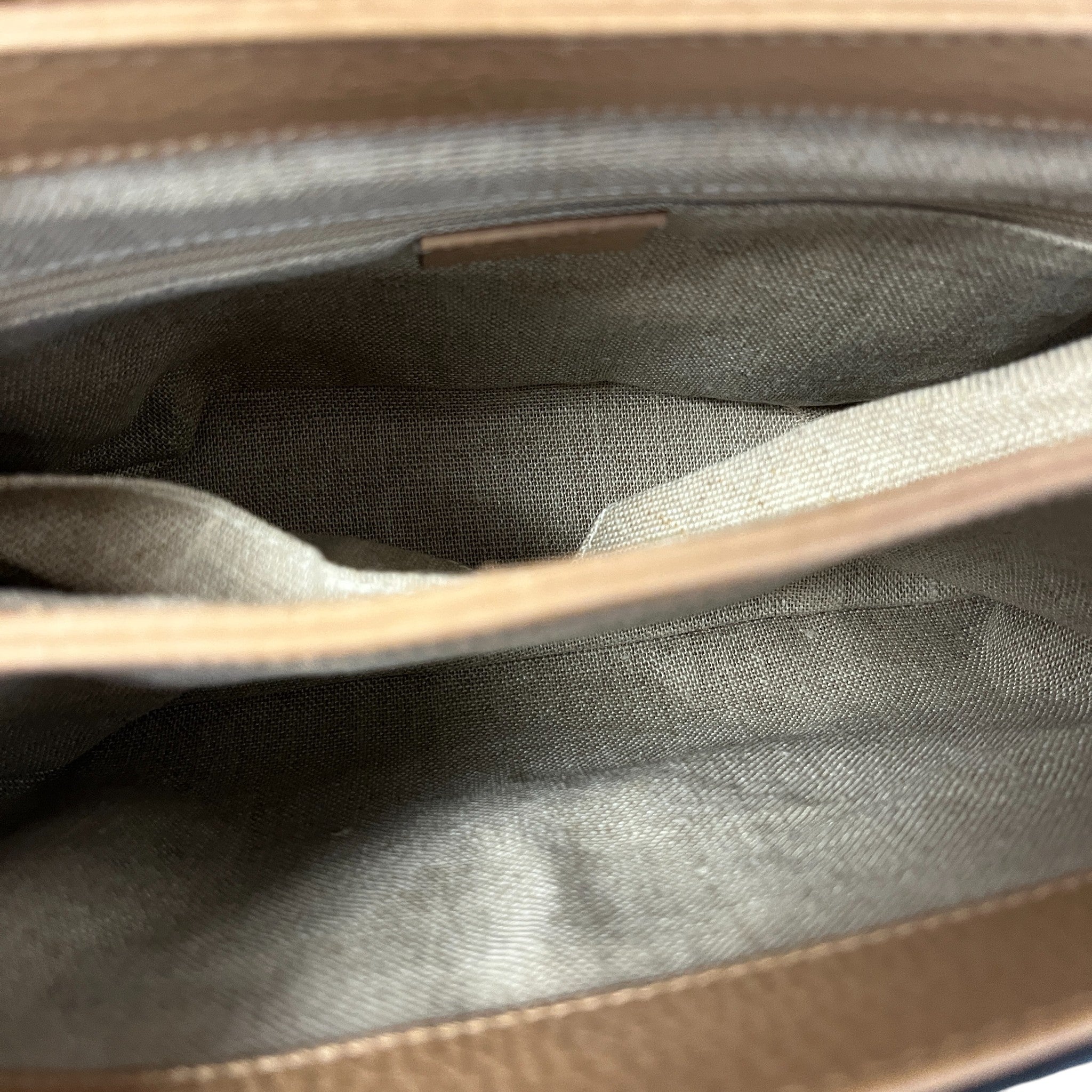 Women's Interlocking G Top Handle Handbag Nude