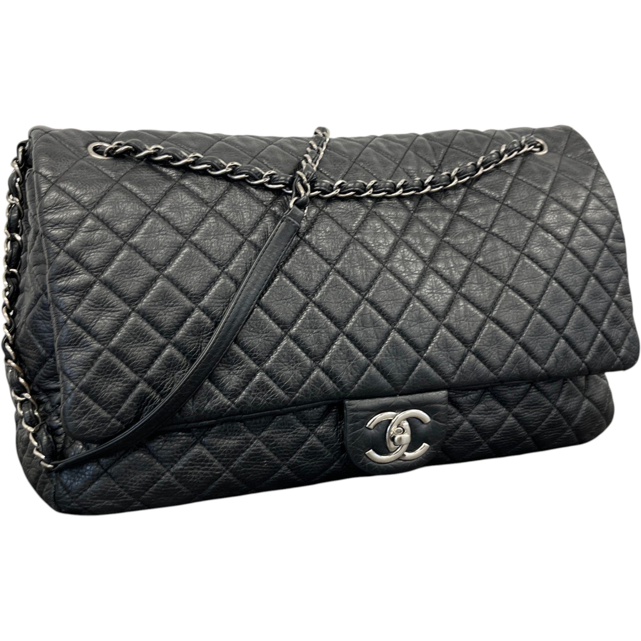 Women's Calfskin Quilted Airline Xxl Travel Flap Bag Black