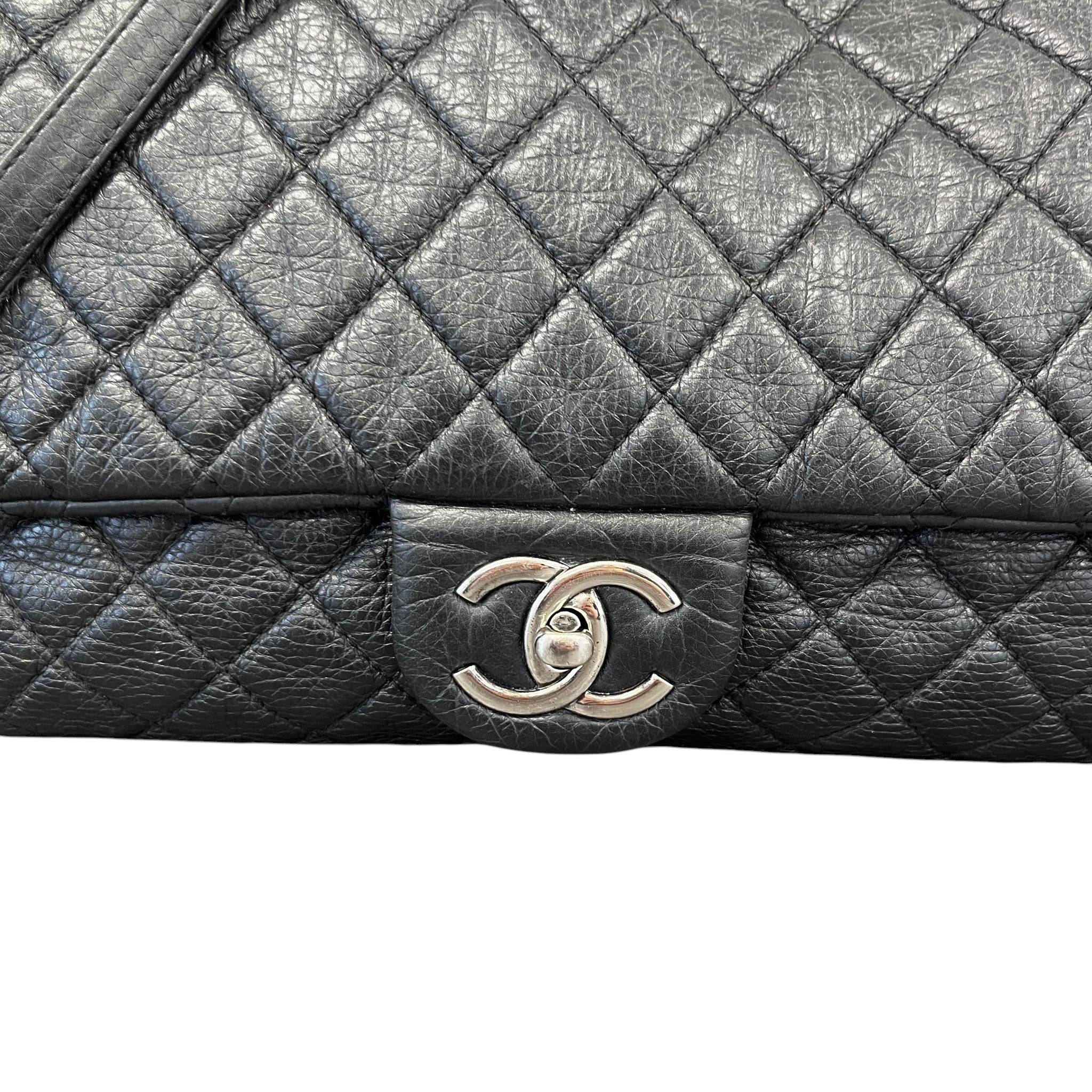 Women's Calfskin Quilted Airline Xxl Travel Flap Bag Black