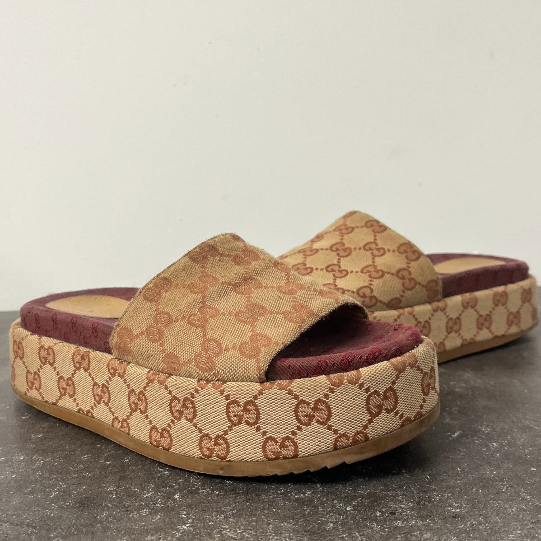 Women's Gg Supreme Platform Slides Beige Size EU 38 / UK 5