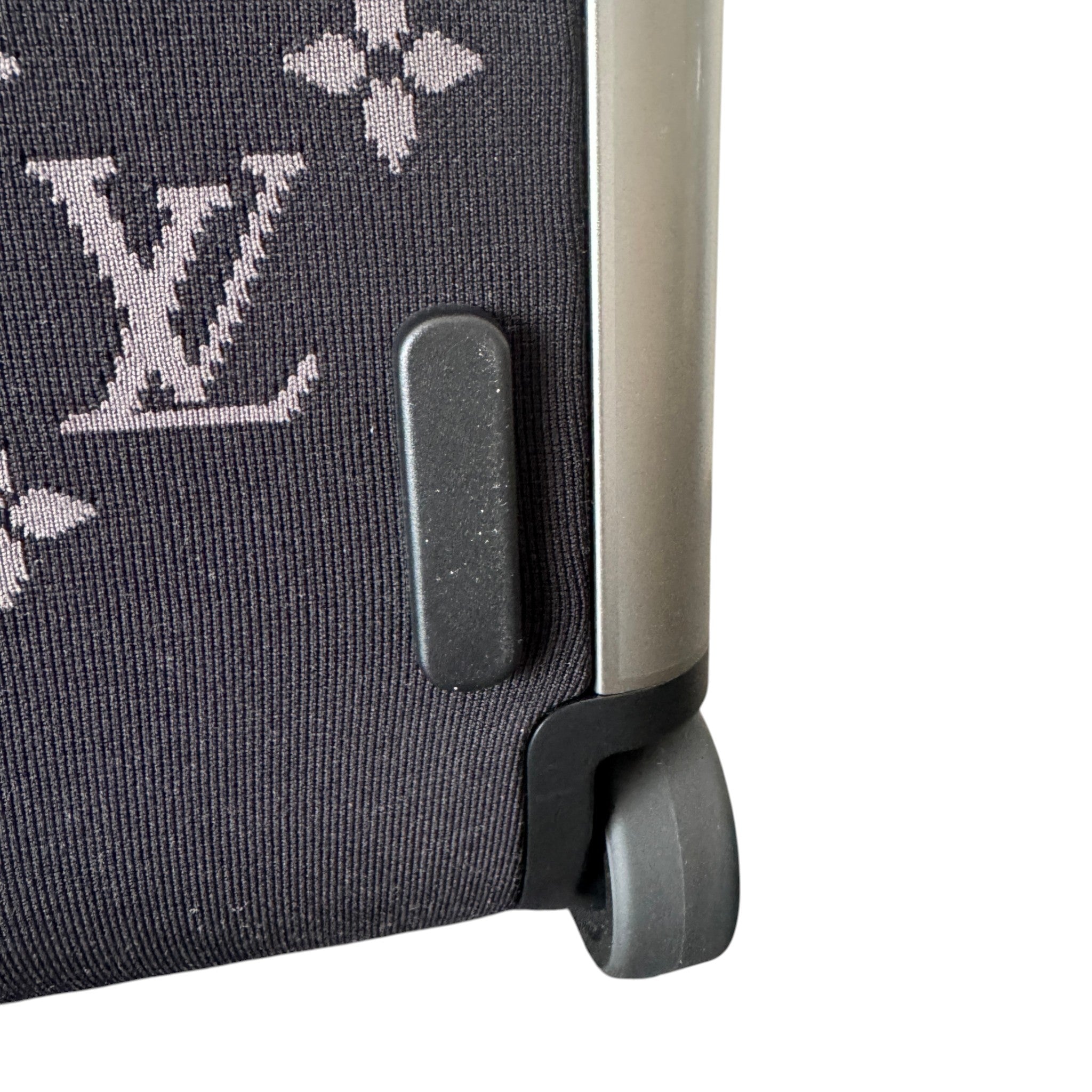 Men's Monogram Horizon Soft 55 Suitcase Black