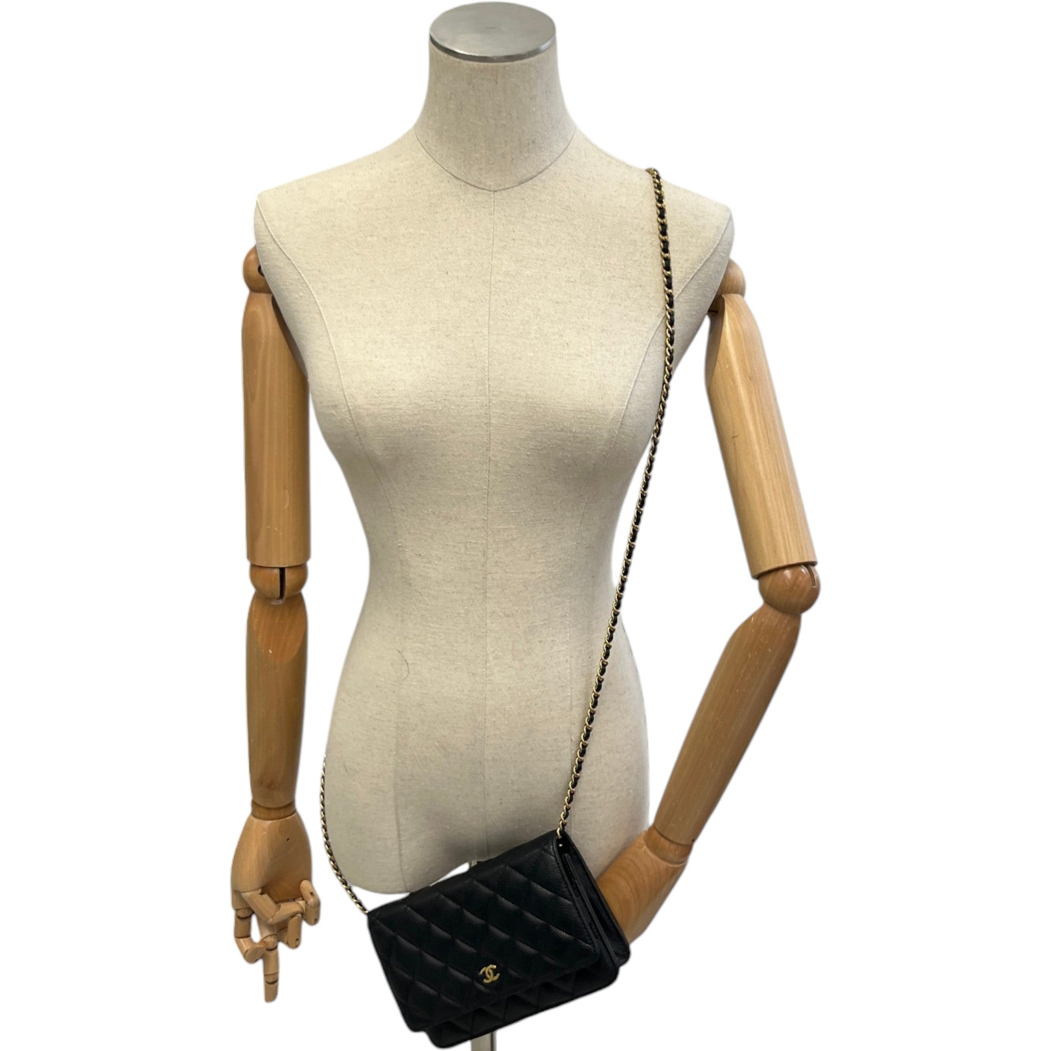 Women's Caviar Quilted Classic Wallet On Chain Bag Black