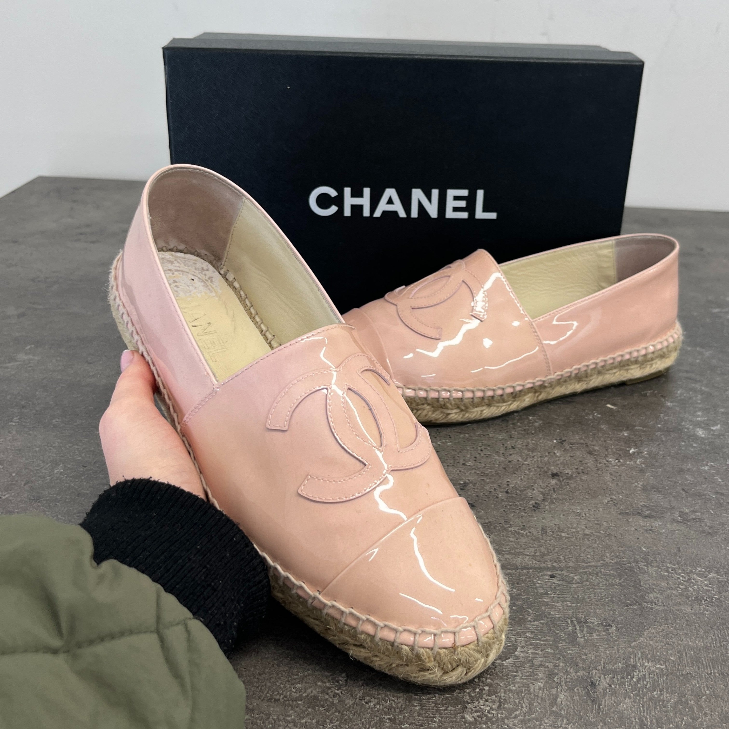 Women's Cc Logo Espadrilles Loafers Pink Size EU 38 / UK 5