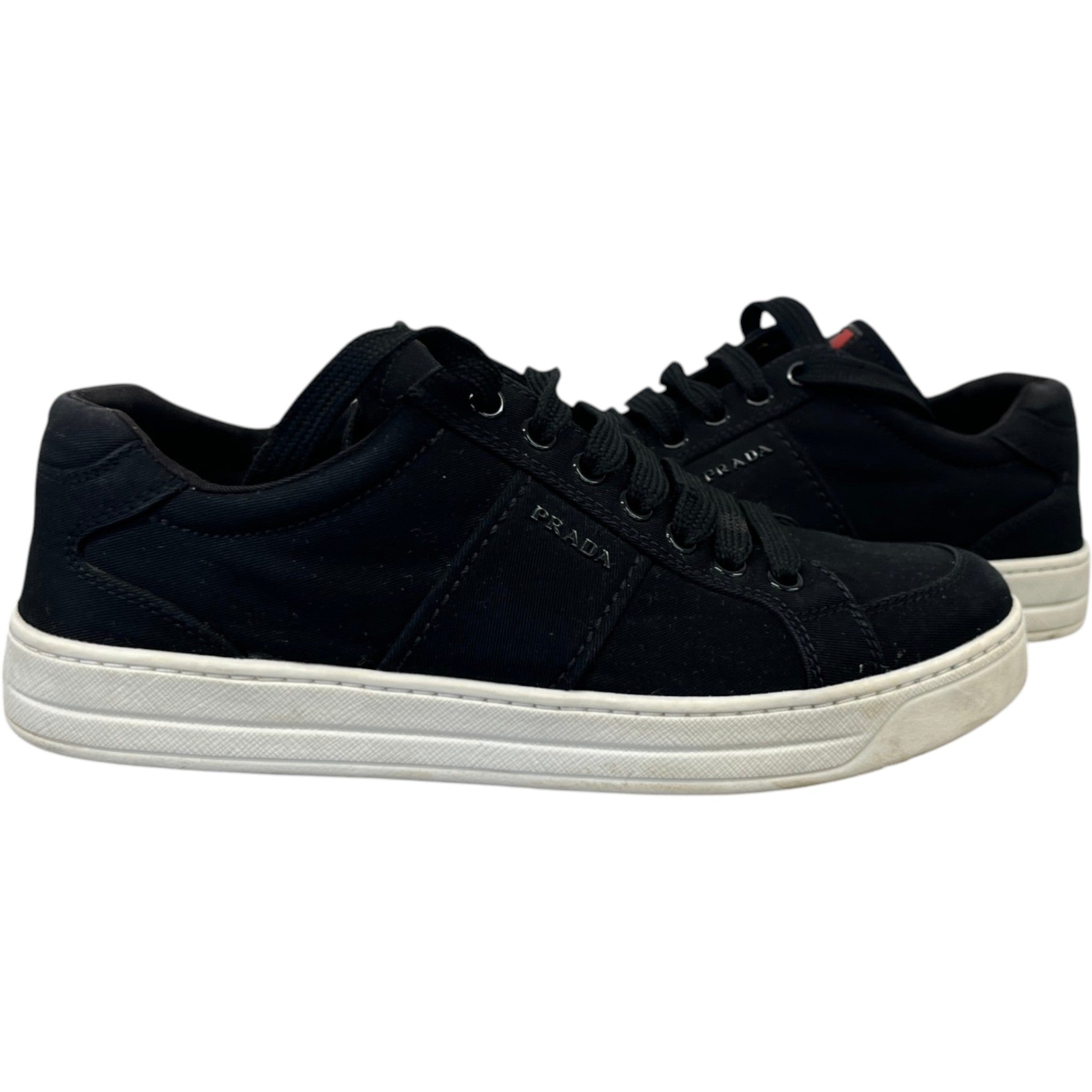 Women's Plaque Logo Low Trainers Black Size EU 37 / UK 4
