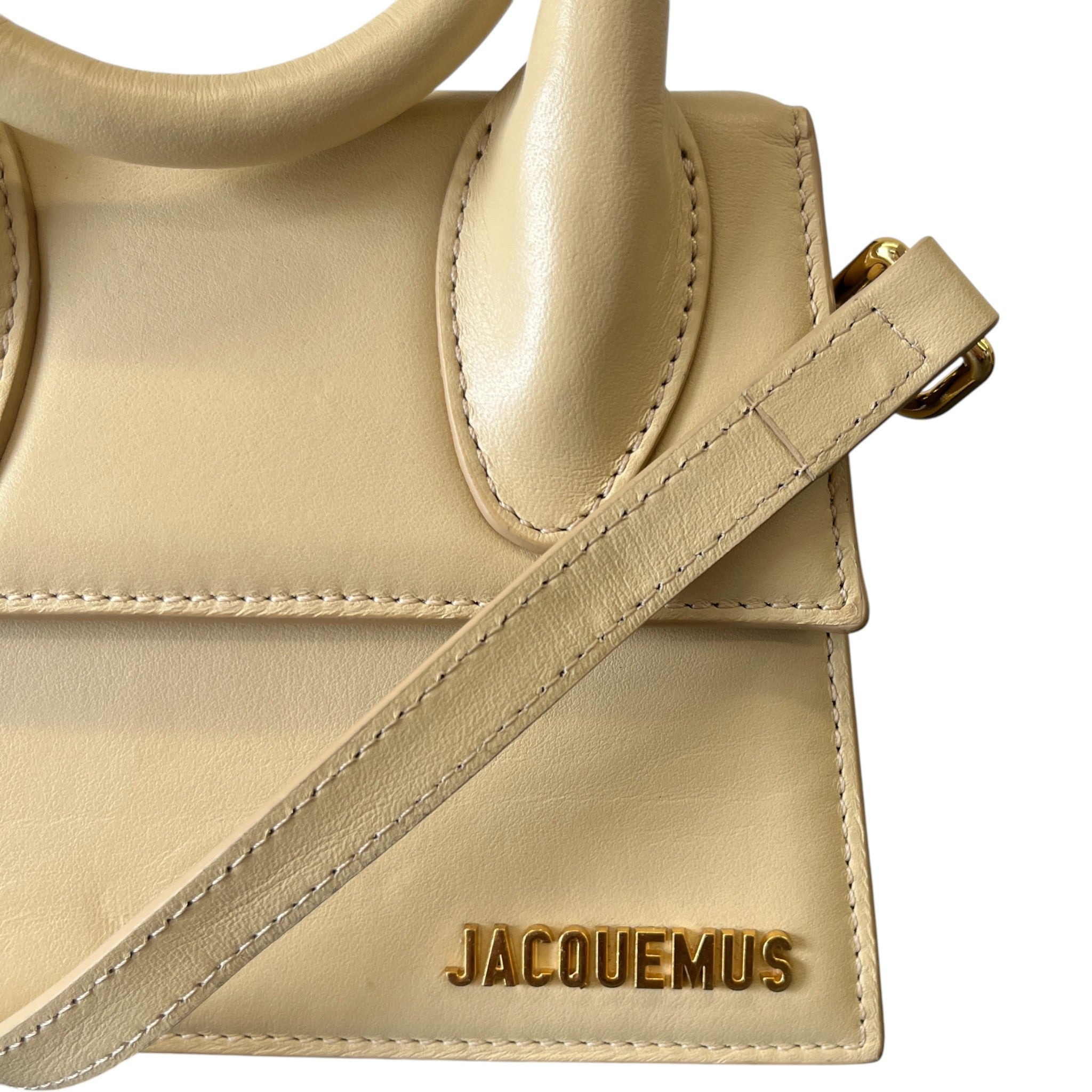 Women's Le Chiquito Noeud Medium Handbag Cream
