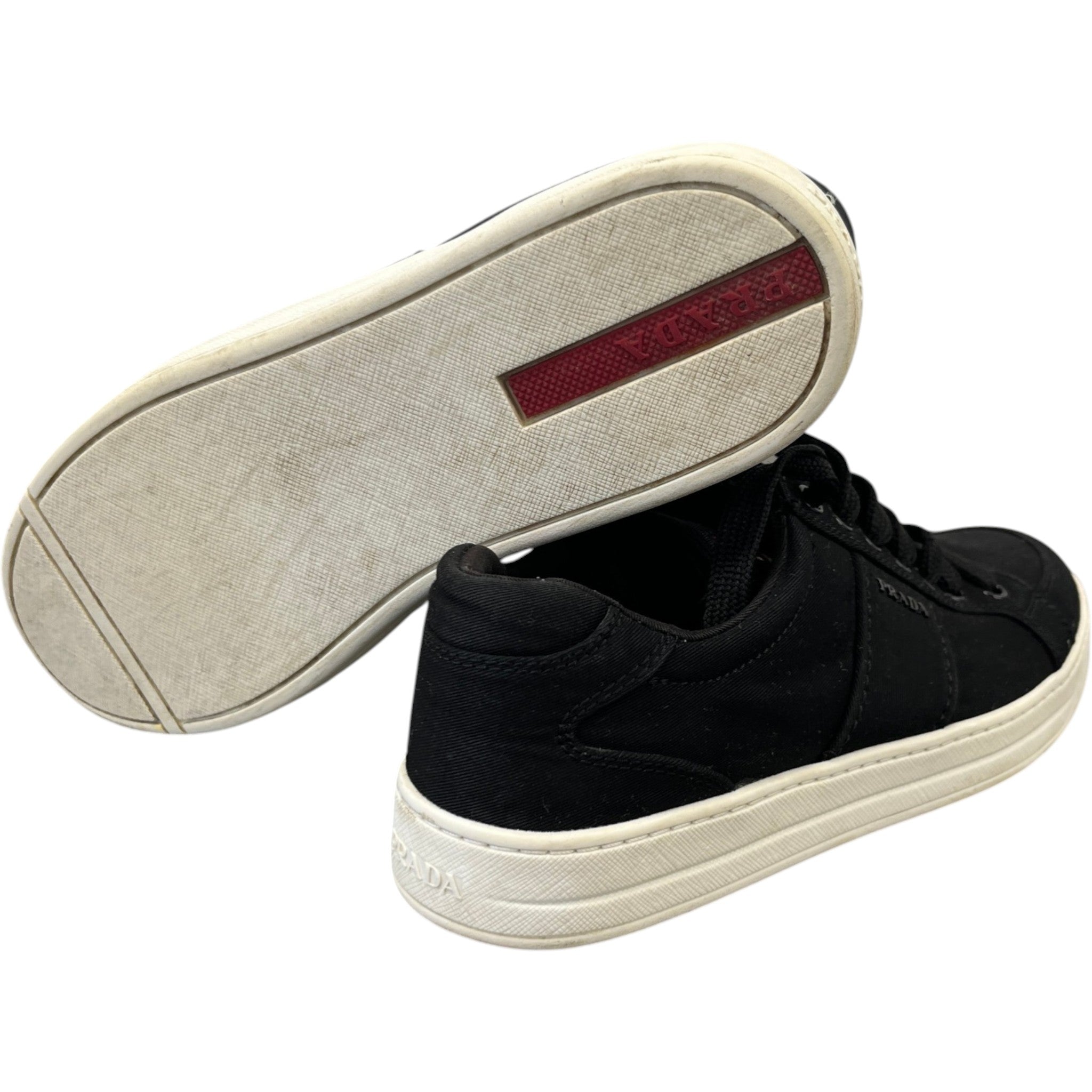 Women's Plaque Logo Low Trainers Black Size EU 37 / UK 4