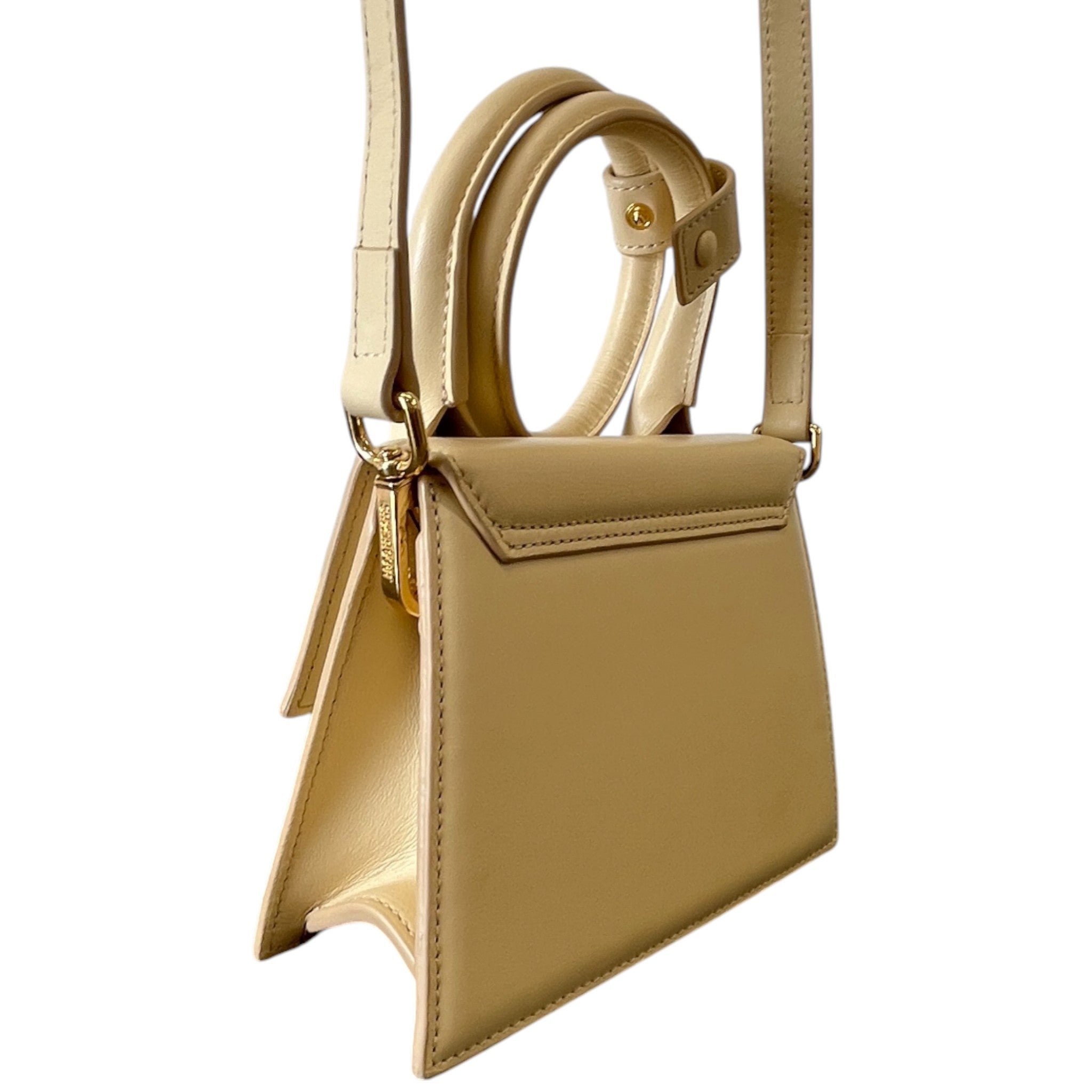 Women's Le Chiquito Noeud Medium Handbag Cream