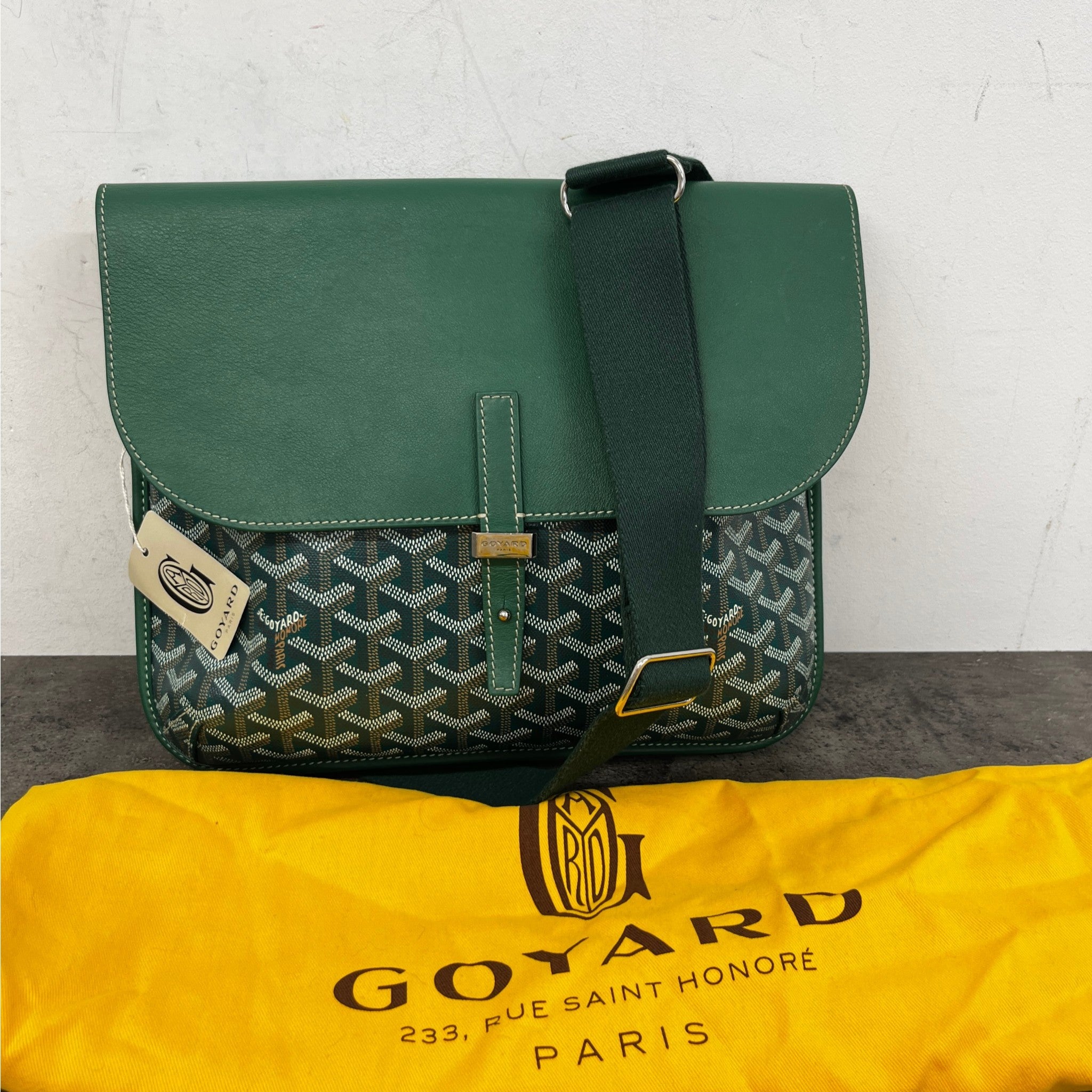 Men's Coursier Messenger Bag Green