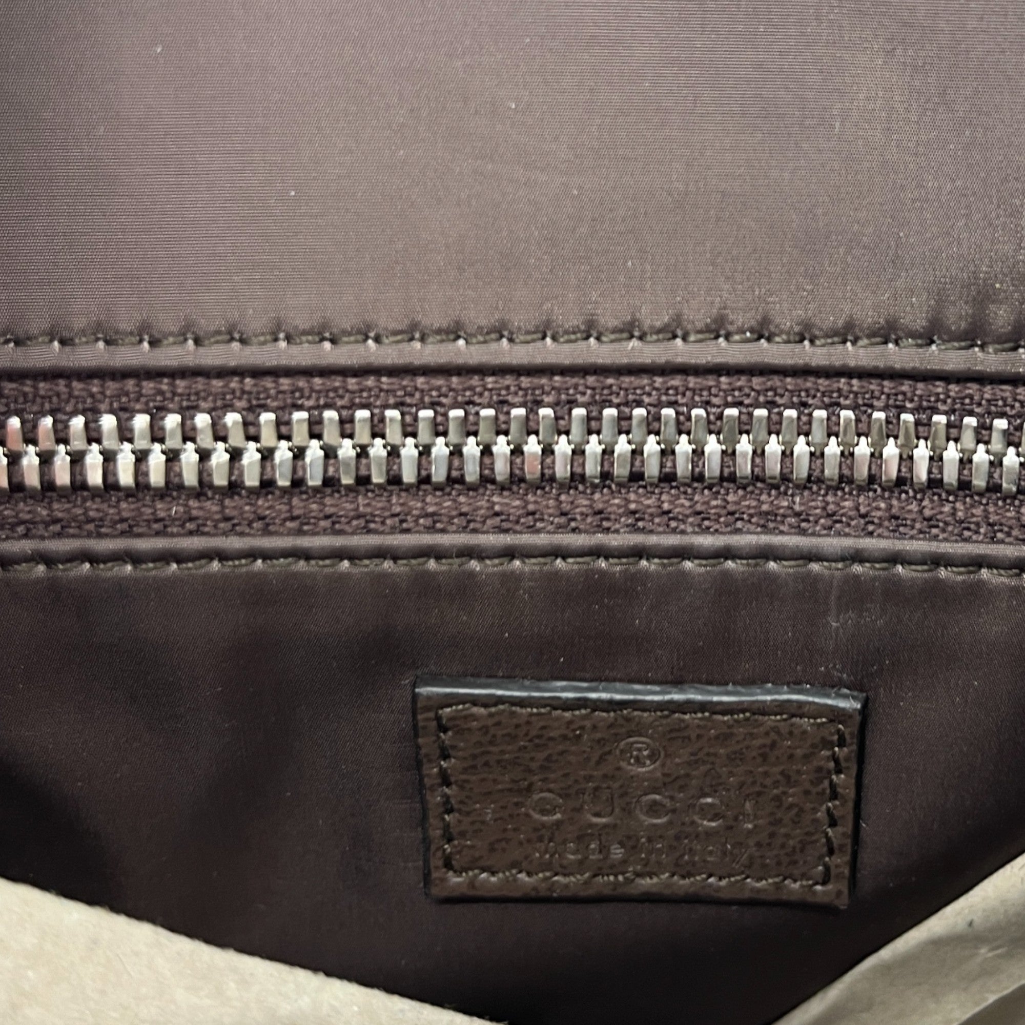 Men's Gg Supreme Messenger Bag Beige