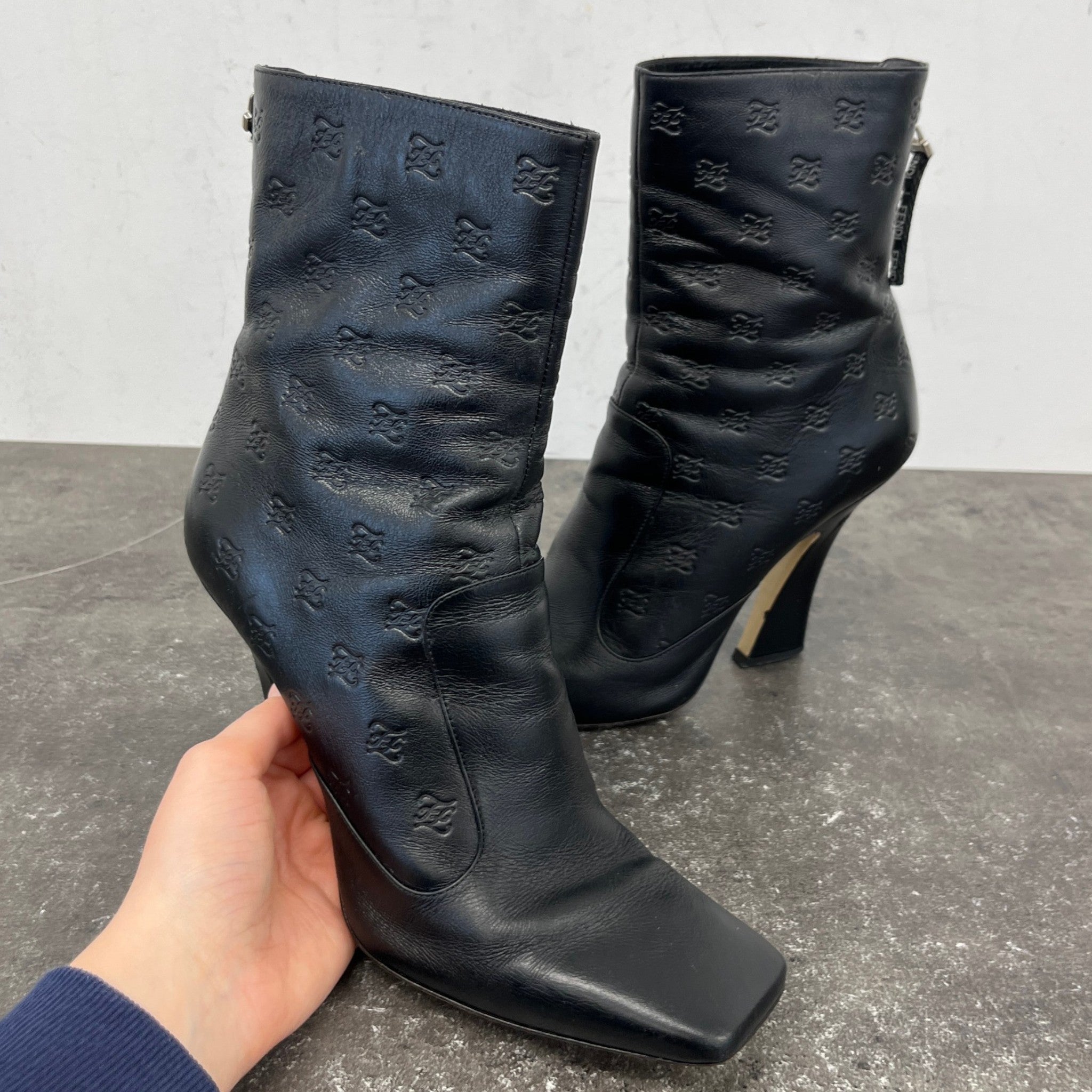 Women's Embossed Leather Boots Black Size EU 39 / UK 6