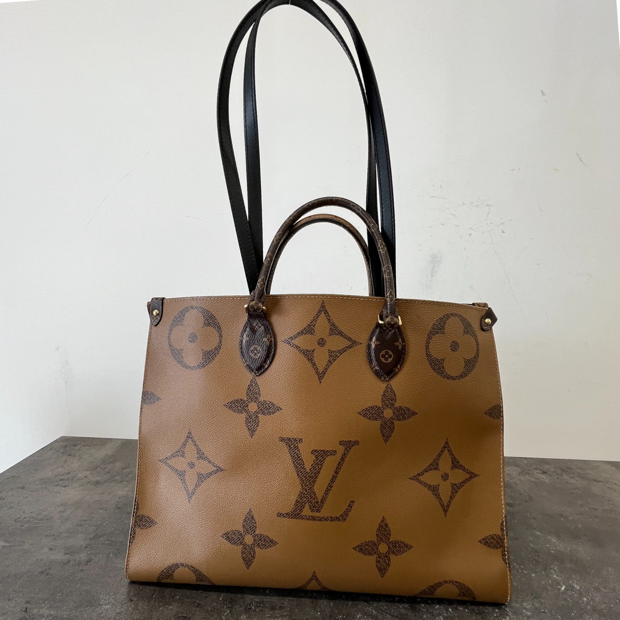 Women's Monogram Onthego Gm Tote Handbag Brown