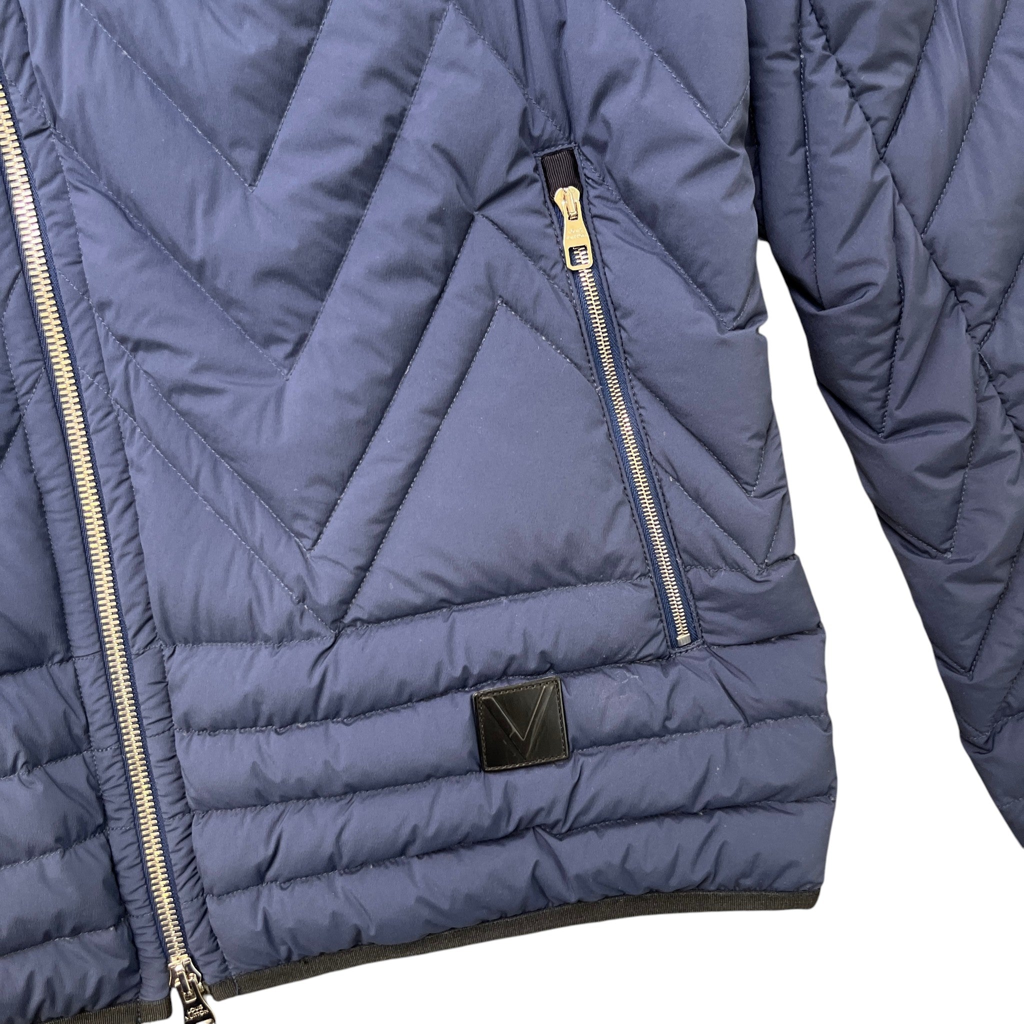 Men's Nylon Outer Shell Chevron Quilting Down Jacket Navy Size IT 48 / M