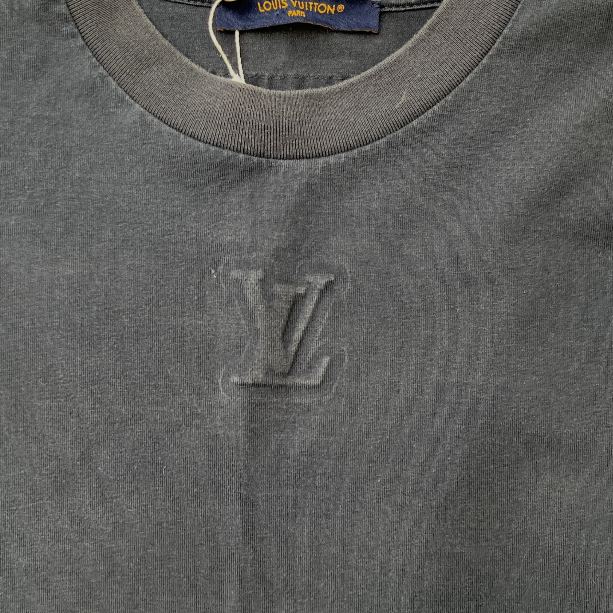 Men's Embossed Logo T-Shirt Navy Size XS