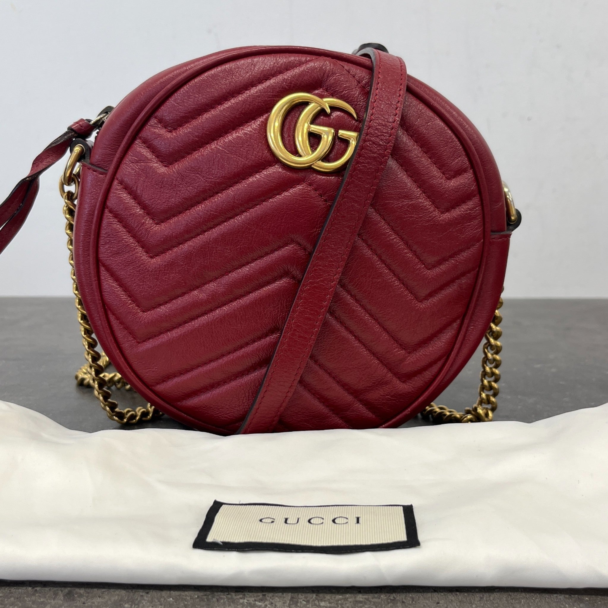 Women's Gg Marmont Round Bag Red