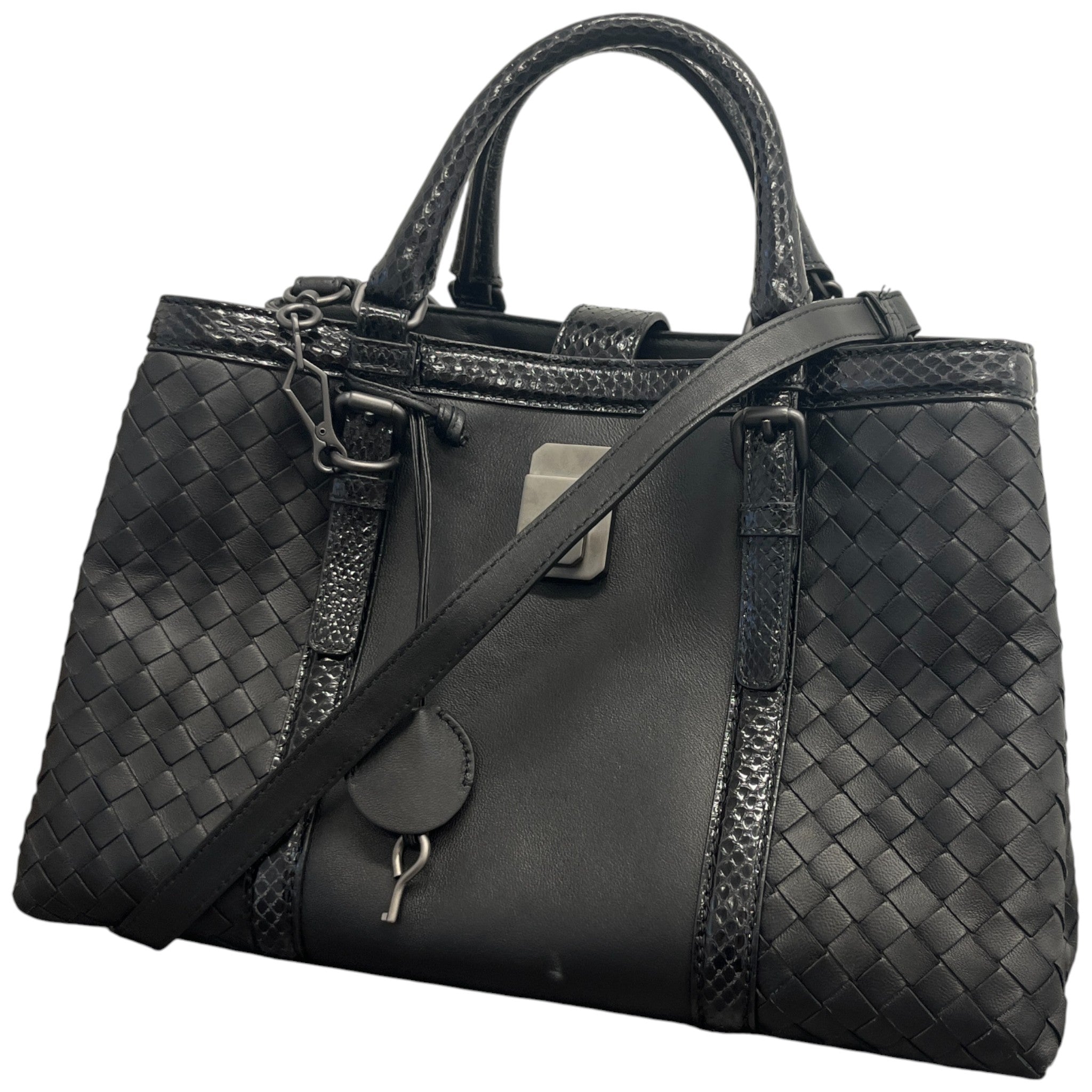 Women's Veneta Roma Small Handbag Black