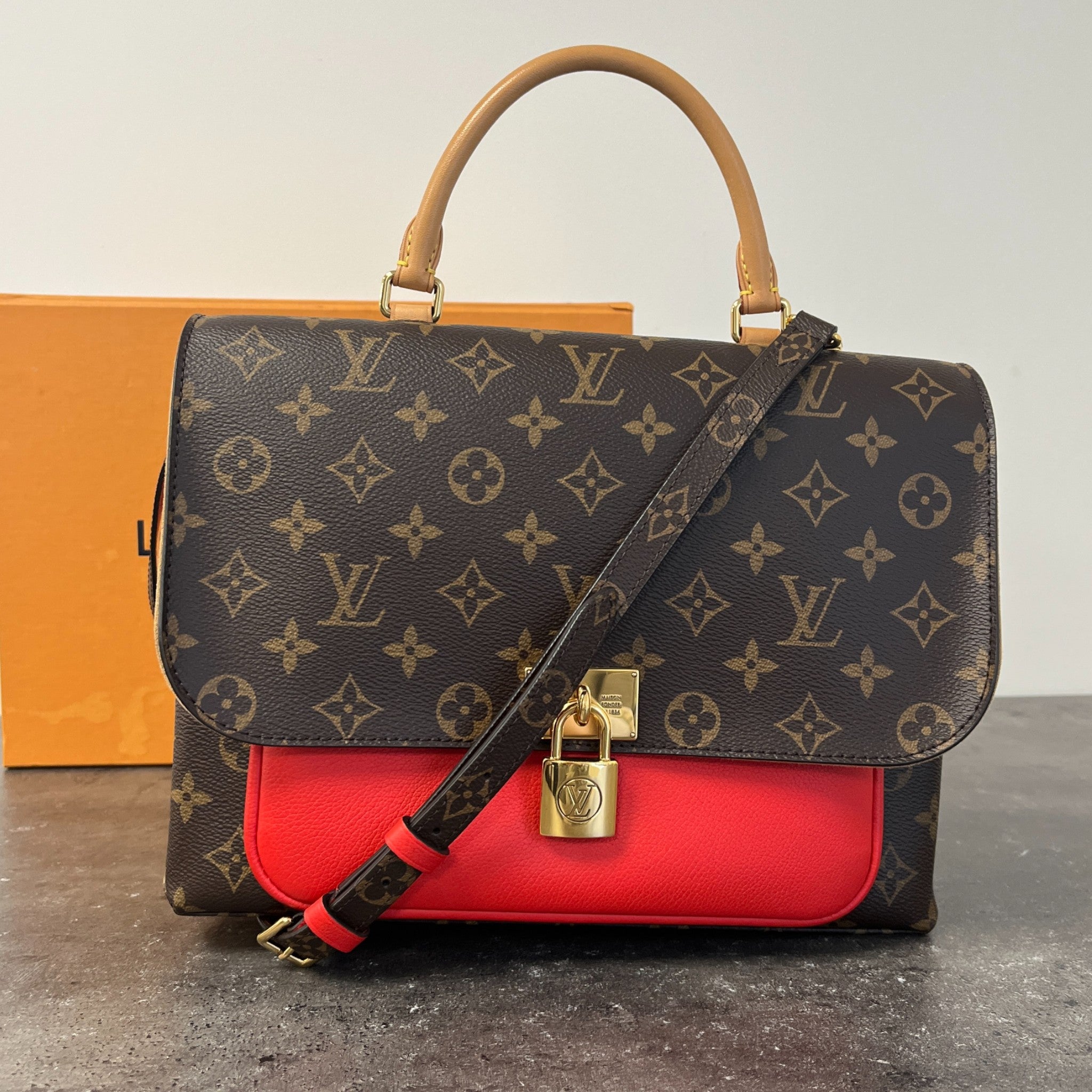 Women's Monogram Marignan Handbag Brown