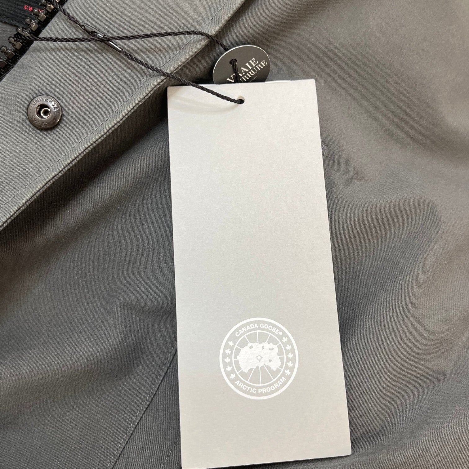 Men's Chilliwack Bomber Down Jacket Grey Size S