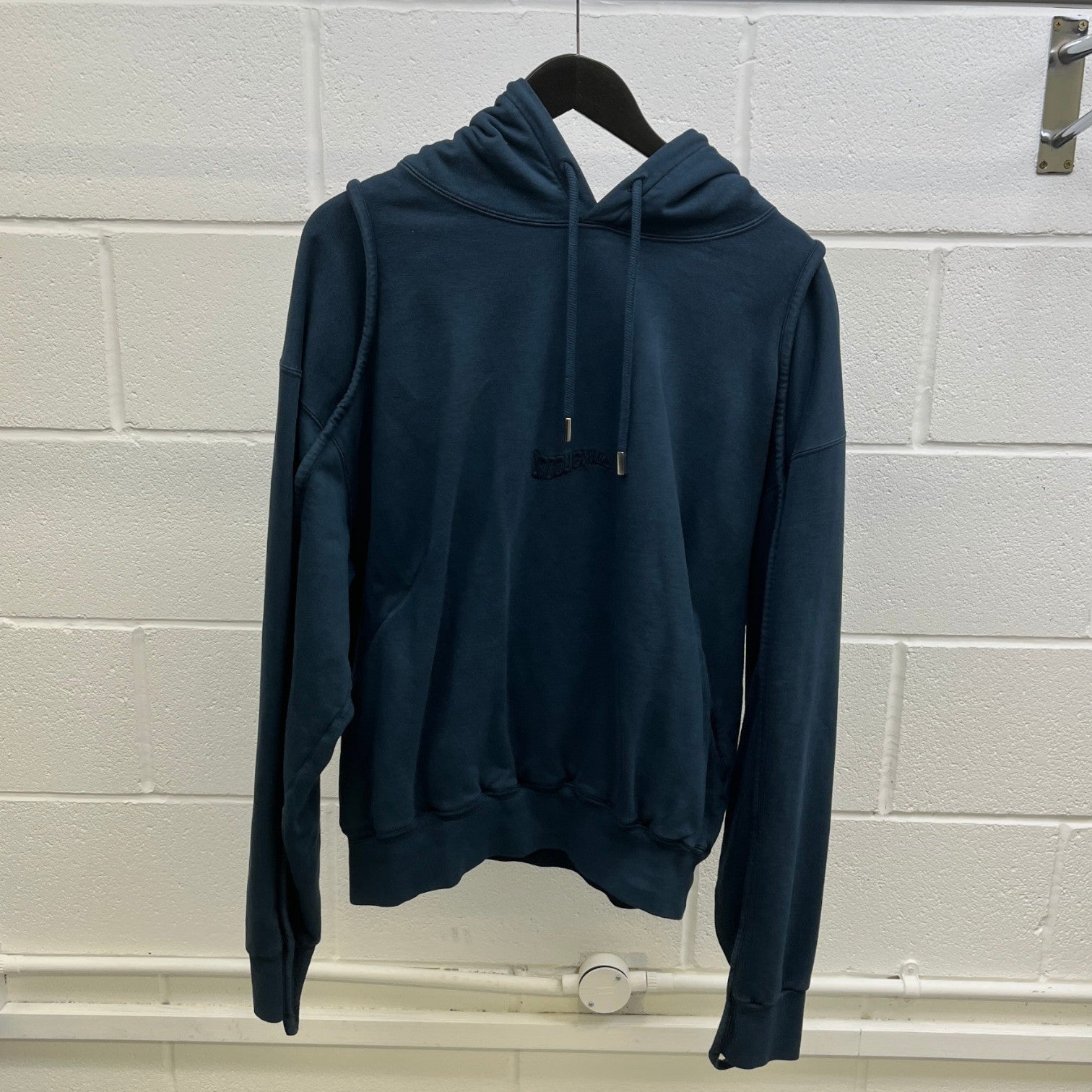 Men's Camargue Embroidered Logo Hoodie Navy Size L