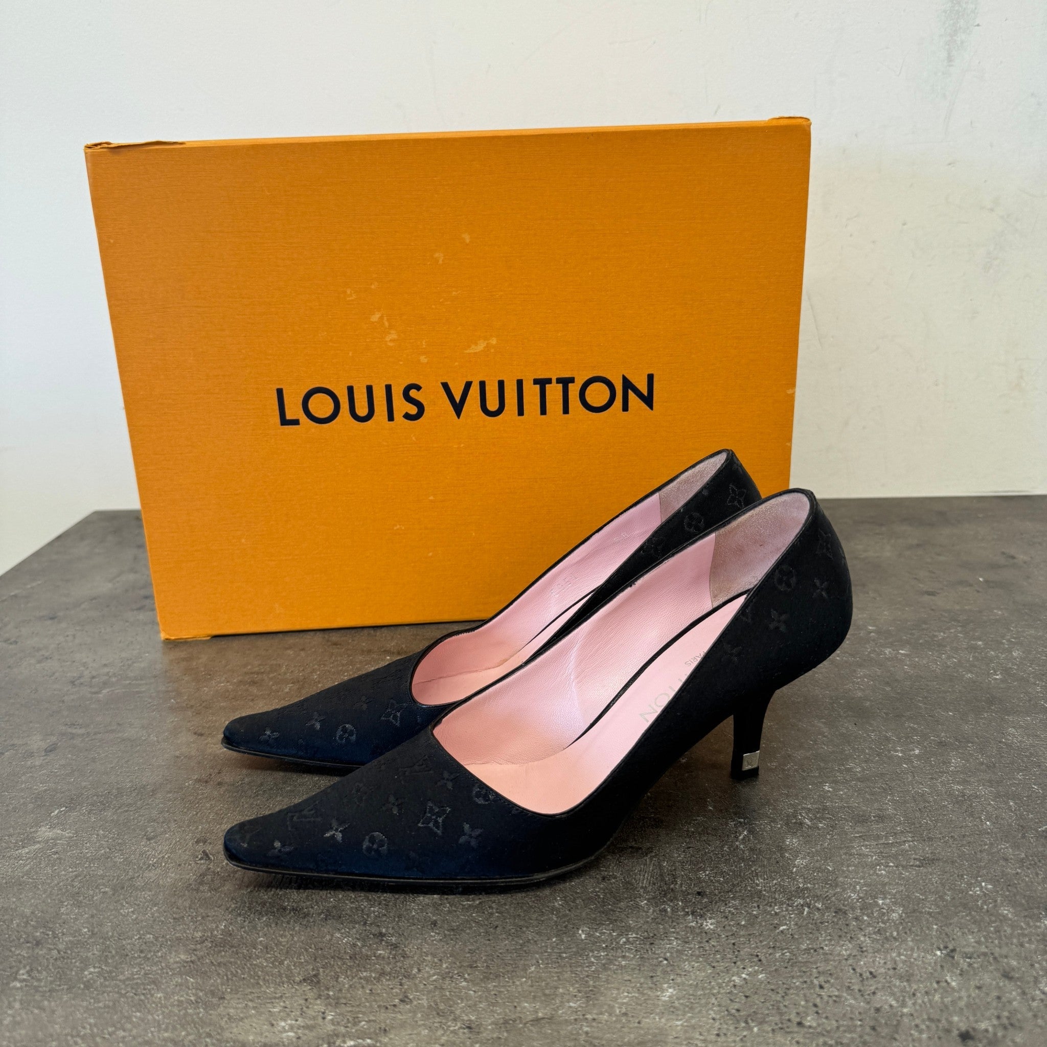 Women's Monogram Pointed Toe Heels Black Size EU 36.5 / UK 3.5