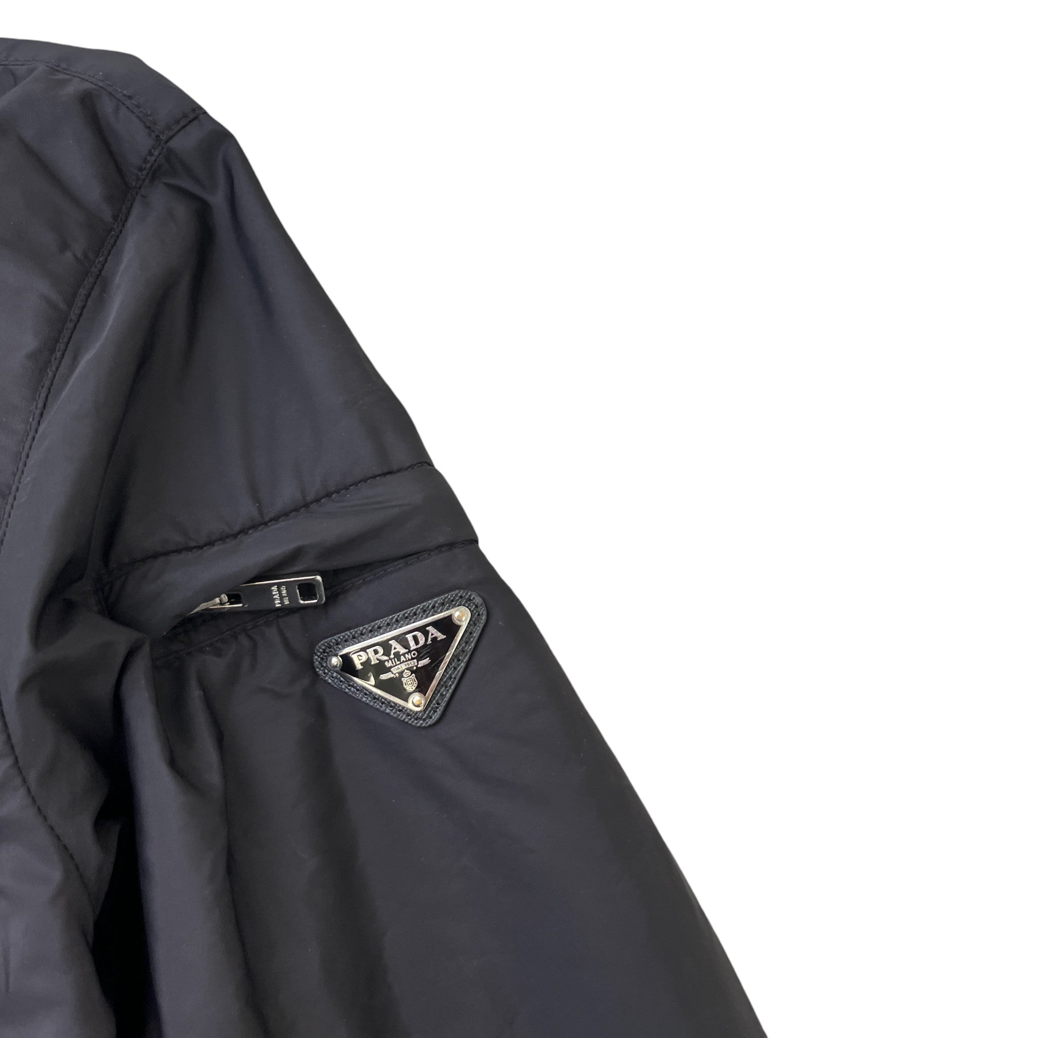 Men's Plaque Logo Re-Nylon Jacket Black Size IT 50 / L