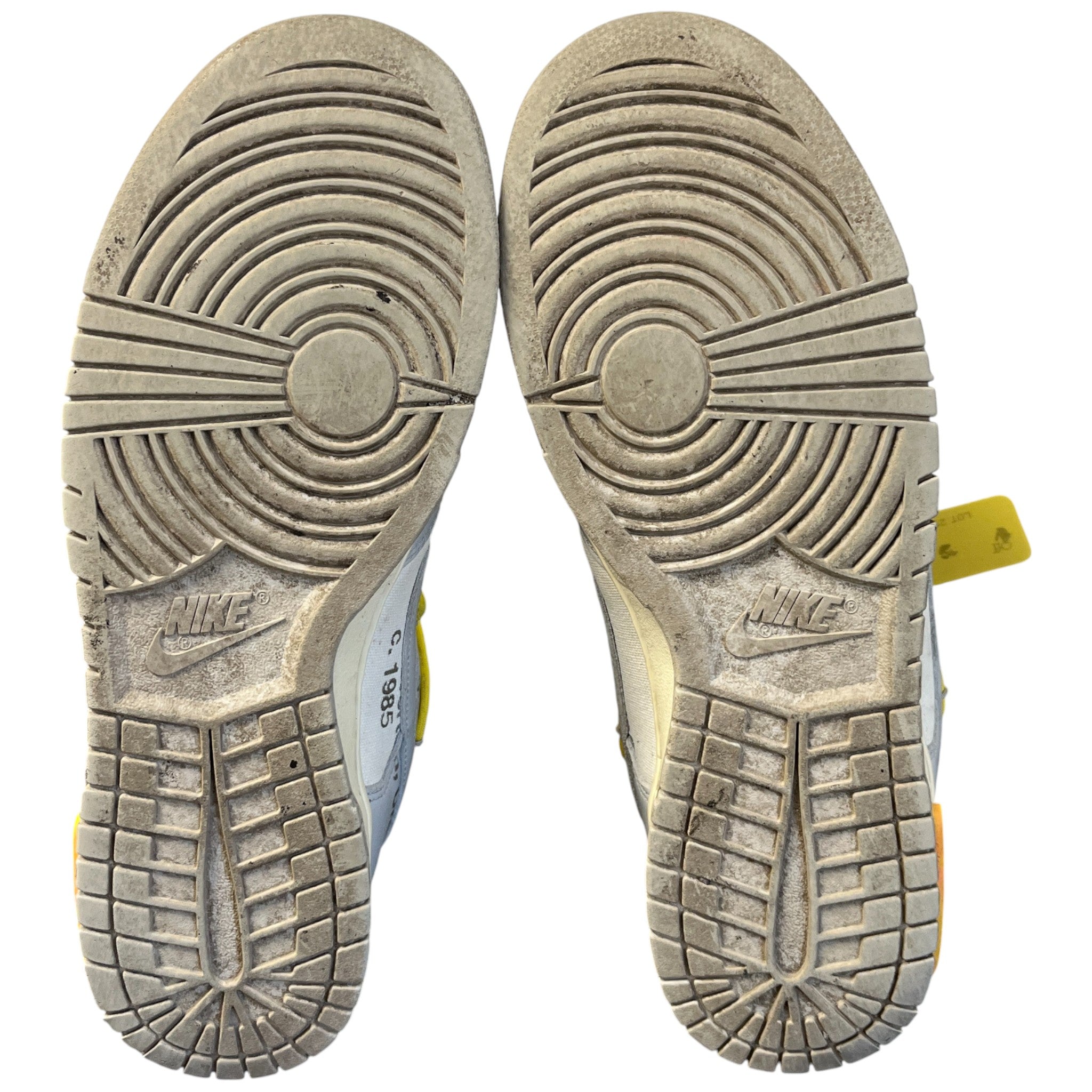 Men's X Nike Dunk Lot 29/50 Low Trainers Yellow Size EU 44 / UK 10