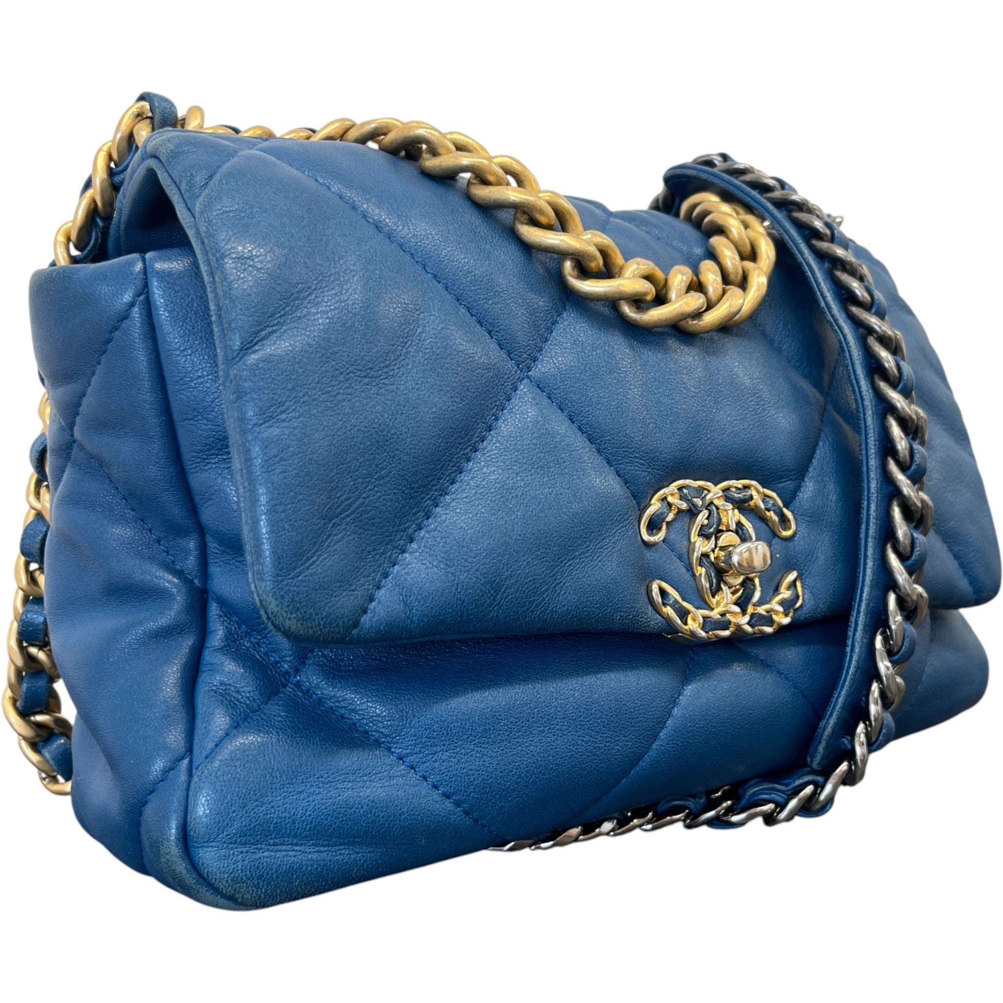 Women's 19 Flap Lambskin Small Bag Blue