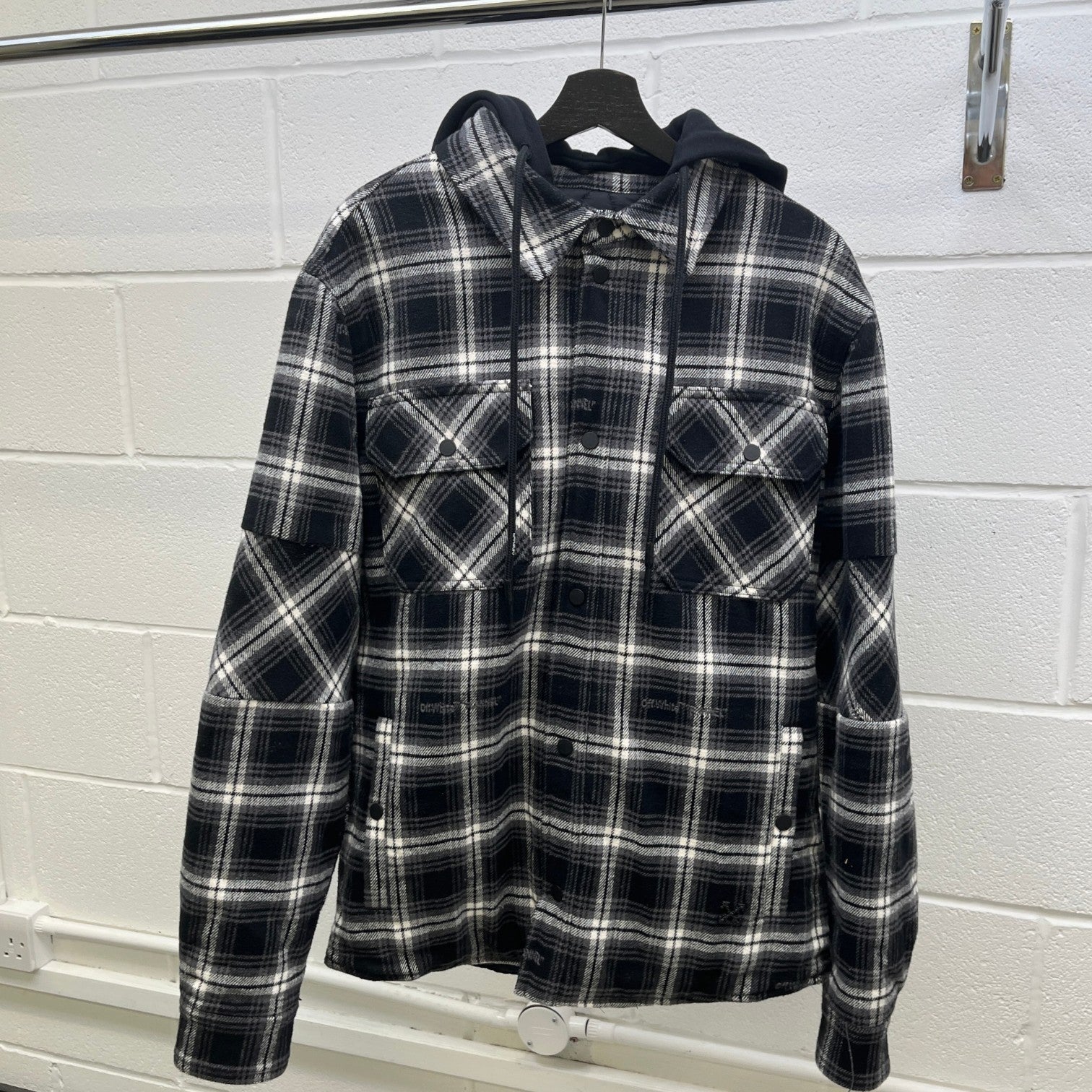Men's Quilted Plaid Flannel Logo Jacket Black Size XXS
