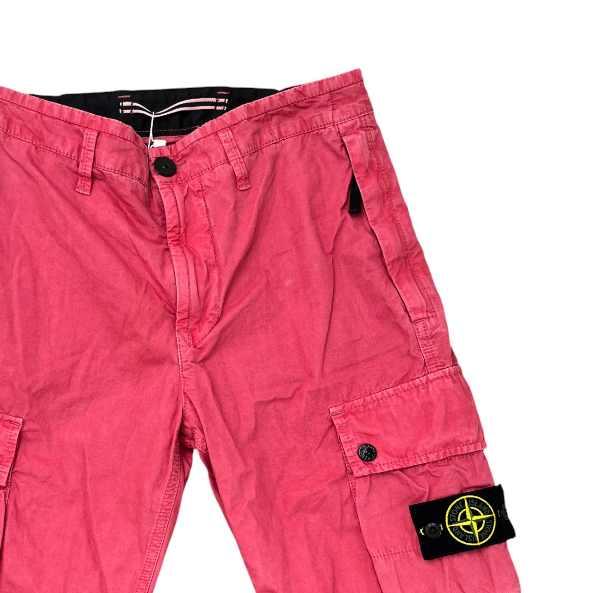 Men's Cargo Applique Logo Shorts Pink Size Waist 29"