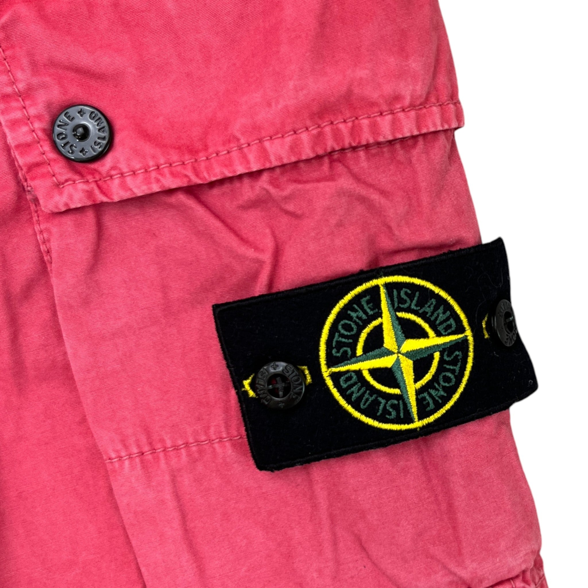 Men's Cargo Applique Logo Shorts Pink Size Waist 29"